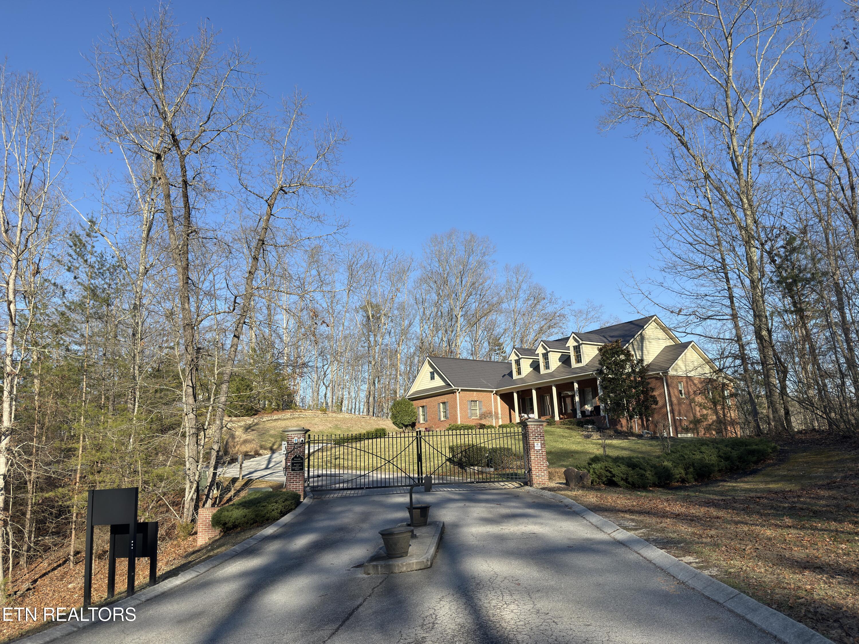 1014 Northbridge Close Kingston TN 37763