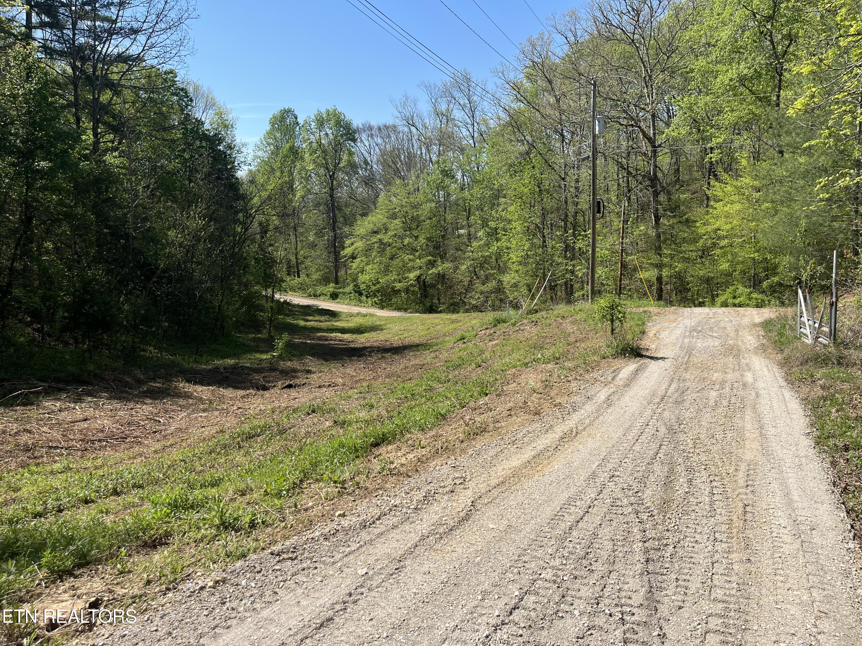 1640 Old Harriman Highway Oliver Springs TN 37840