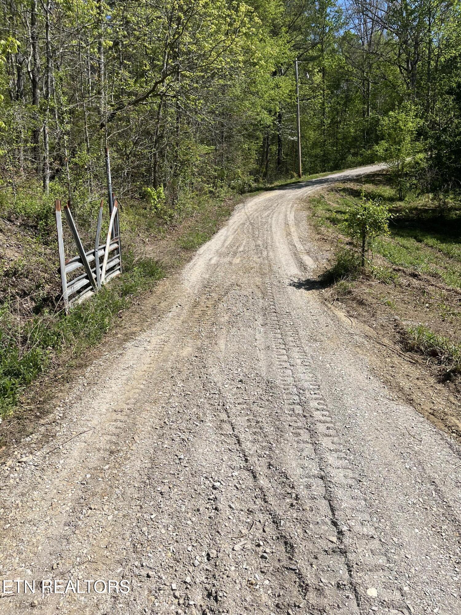 1640 Old Harriman Highway Oliver Springs TN 37840