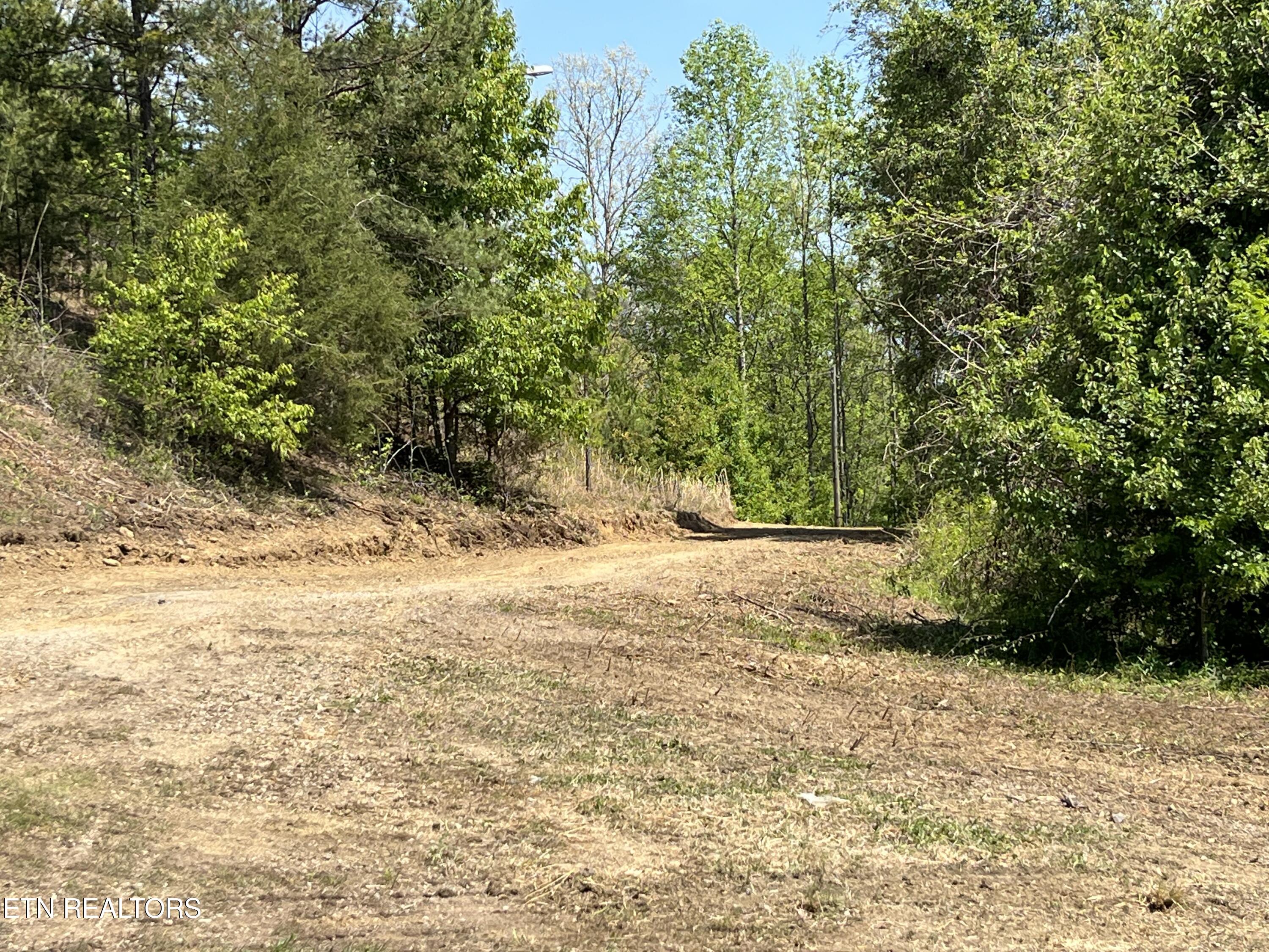 1640 Old Harriman Highway Oliver Springs TN 37840