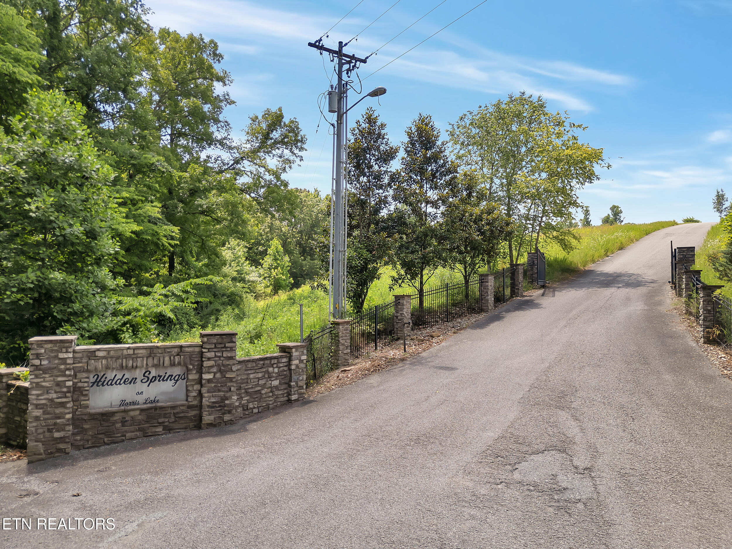 Lot 98 Pinnacle Lane Lafollette TN 37766