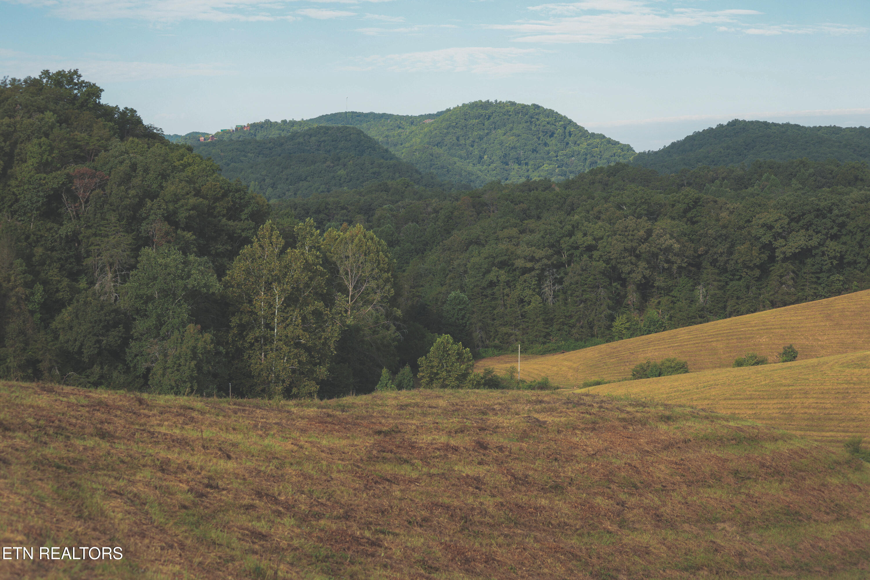 1634 Dixon Branch Road Sevierville TN 37876