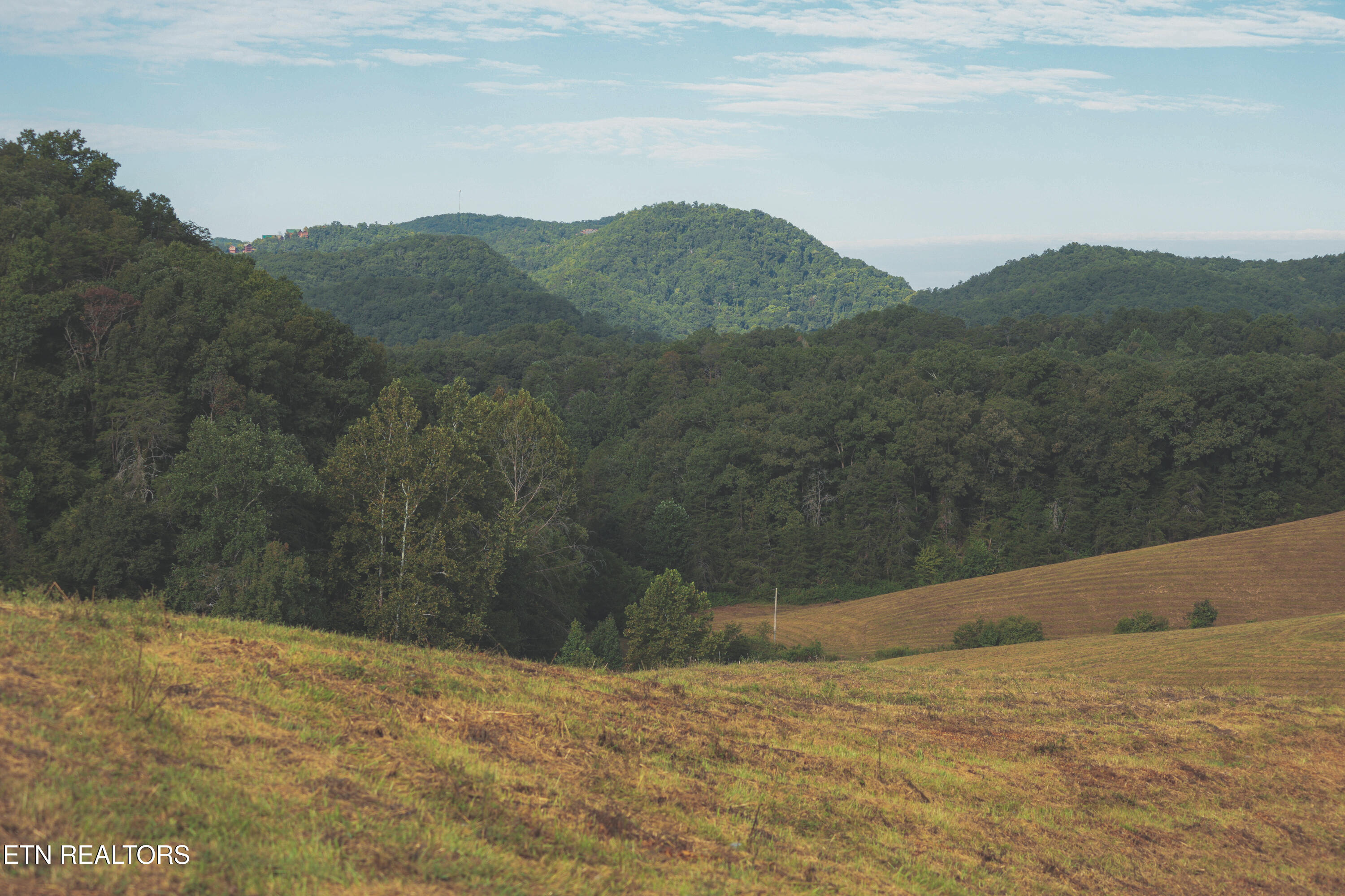 1634 Dixon Branch Road Sevierville TN 37876