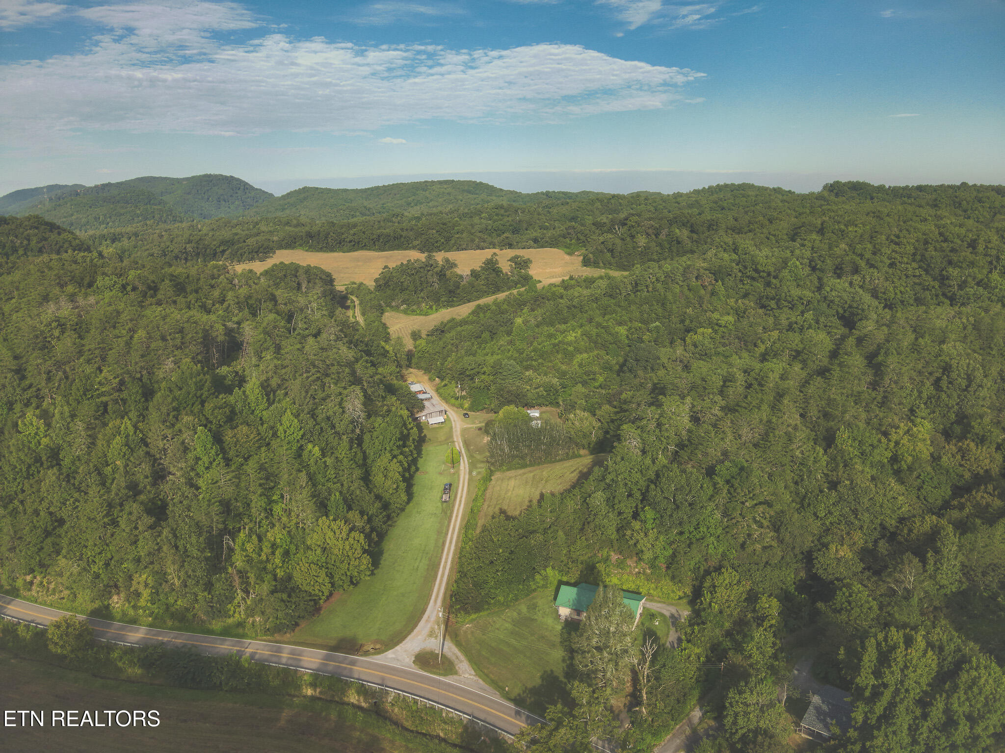 1634 Dixon Branch Road Sevierville TN 37876