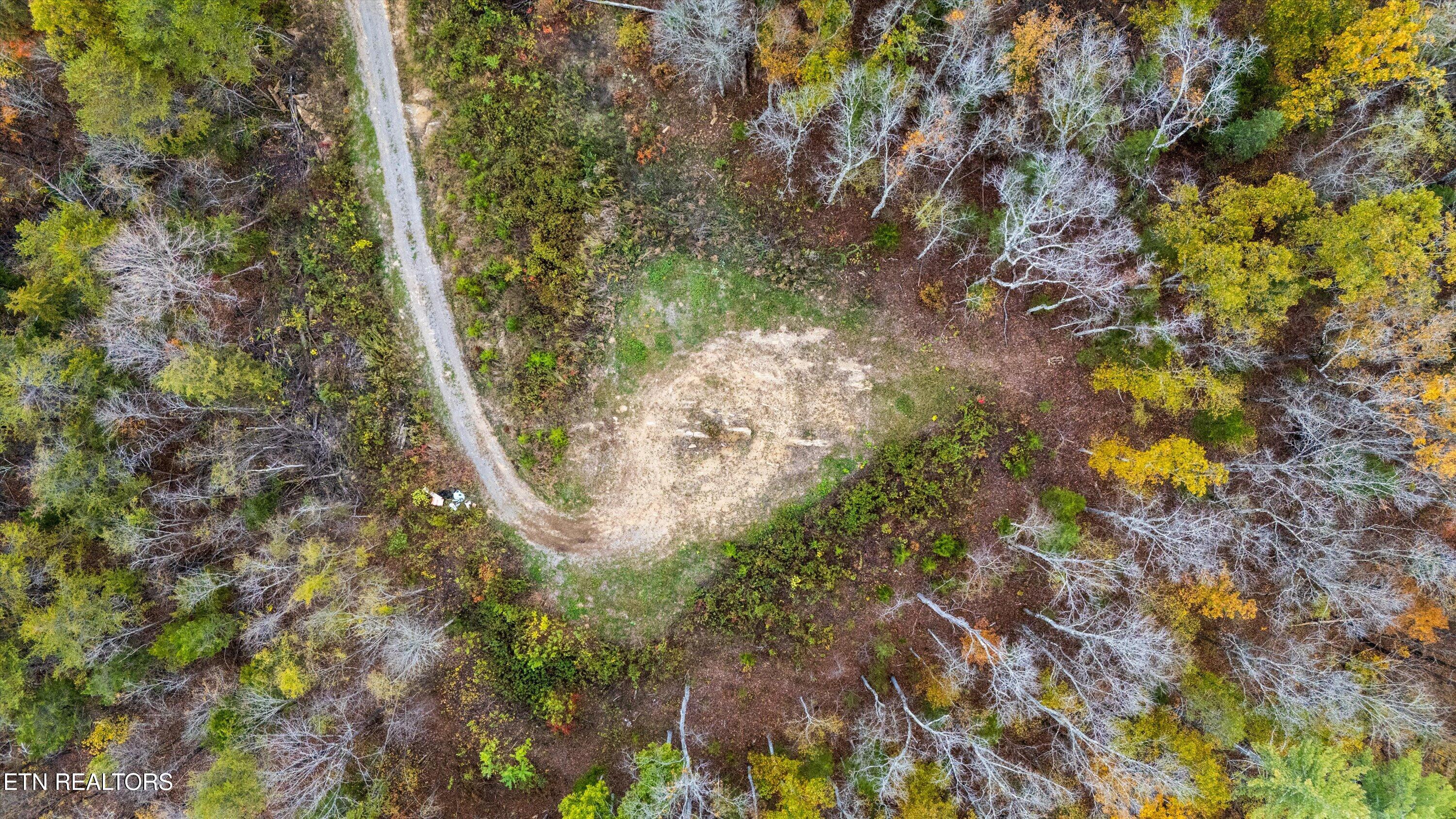 703 N Knob Creek Road Seymour TN 37865