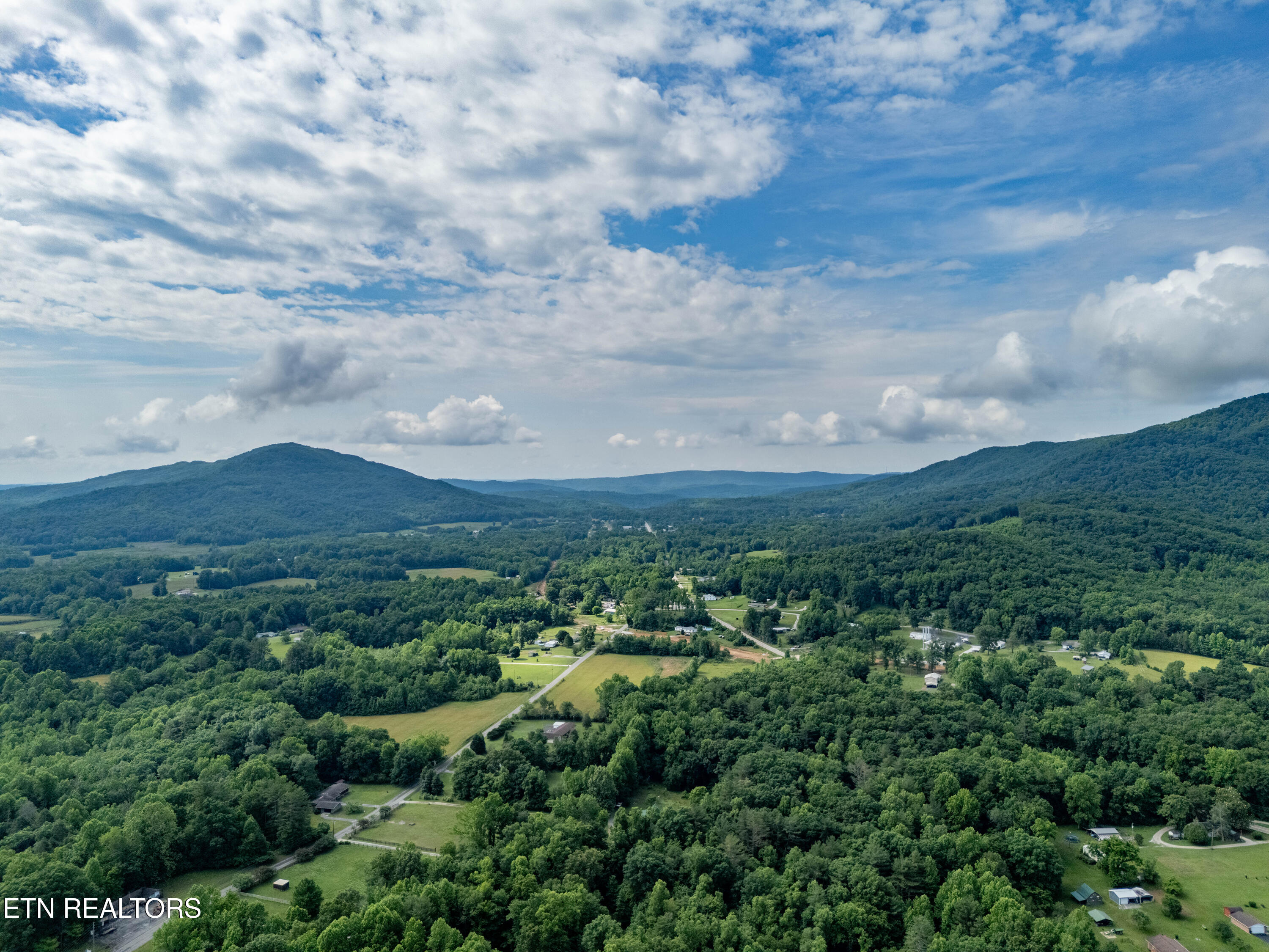 416 Liberty Road Wartburg TN 37887