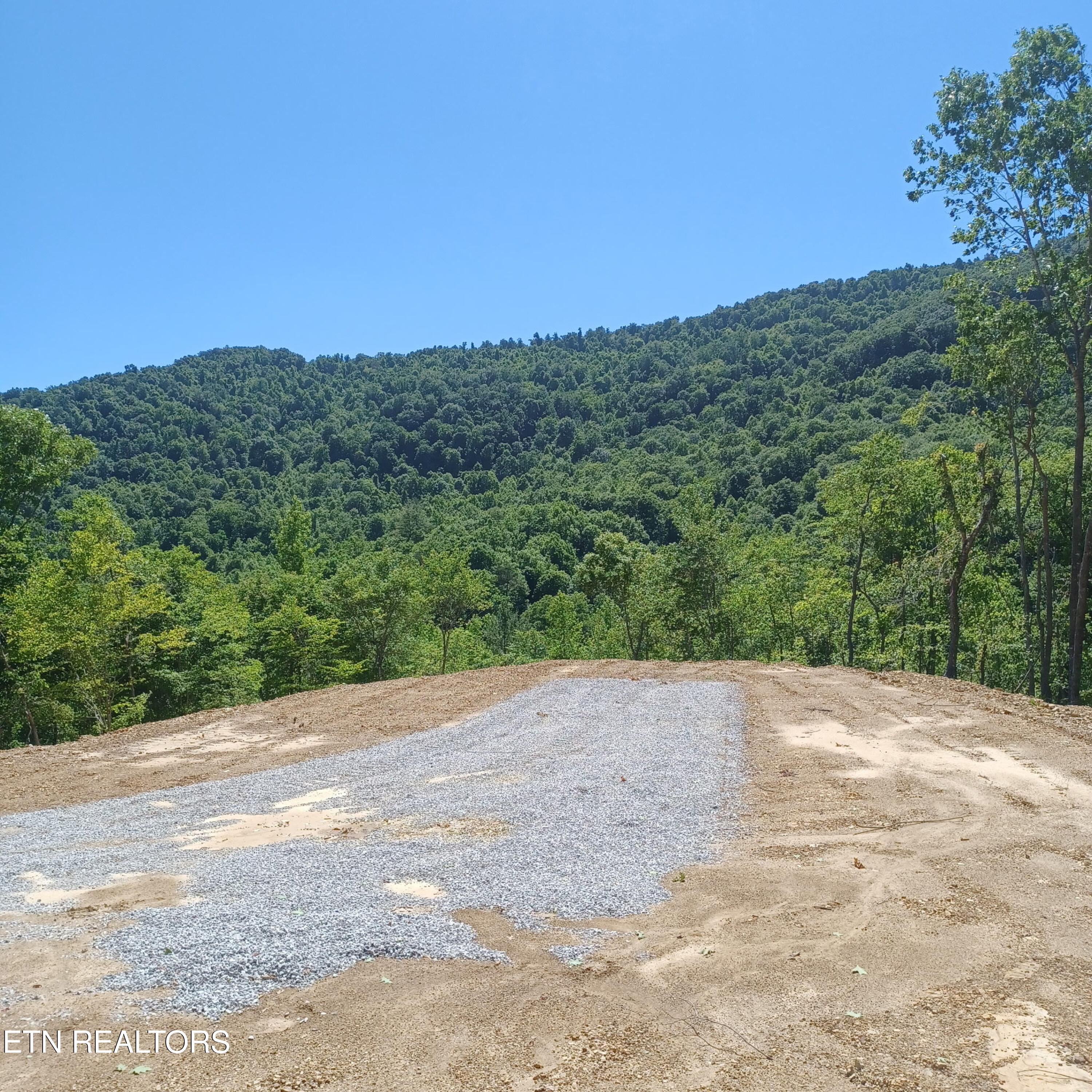 2774 Stanley Creek Road Oneida TN 37841