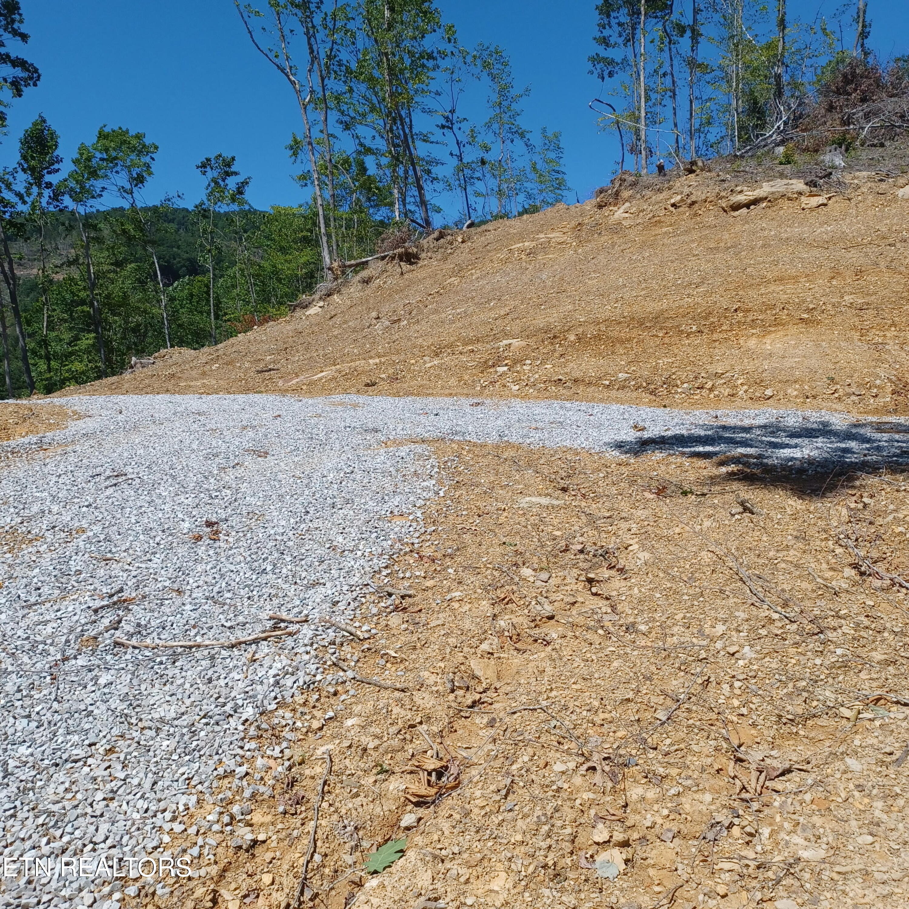 2774 Stanley Creek Road Oneida TN 37841