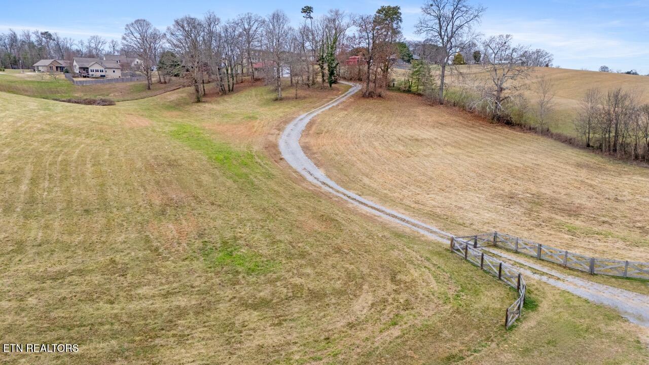 1231 Walker Road Maryville TN 37801