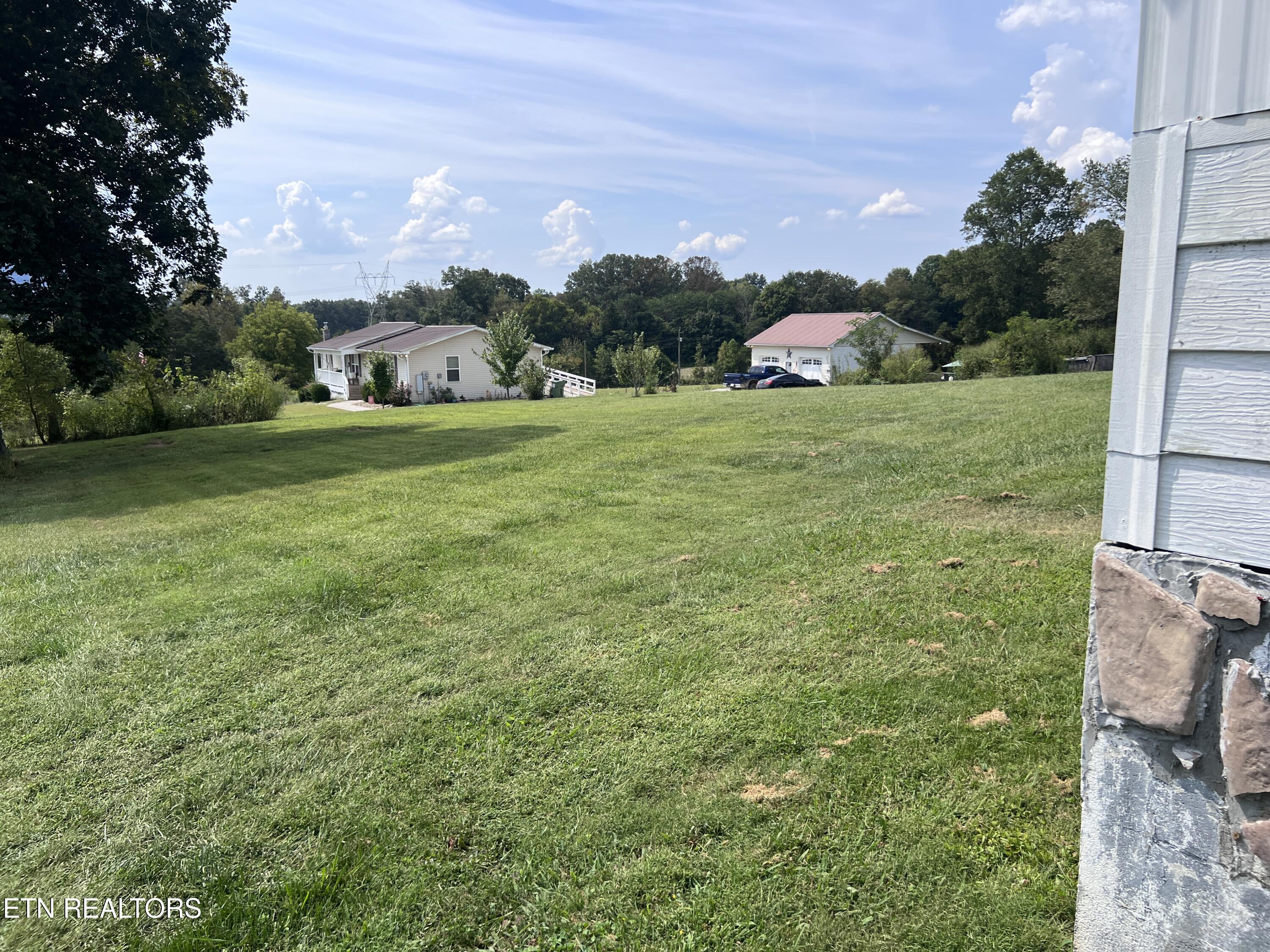 10728 Mountain Road Luttrell TN 37779