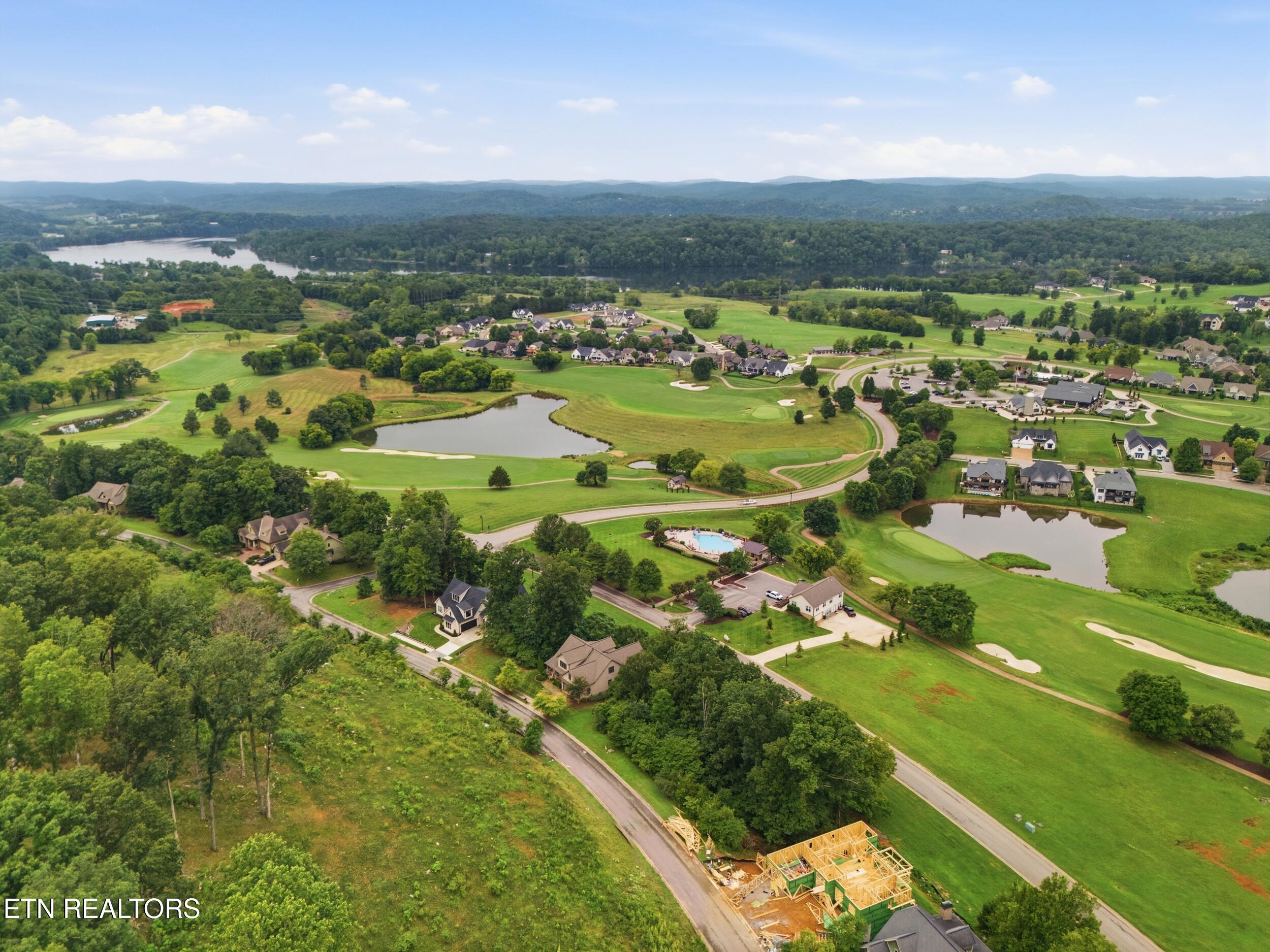529 Black Cove Lane Loudon TN 37774
