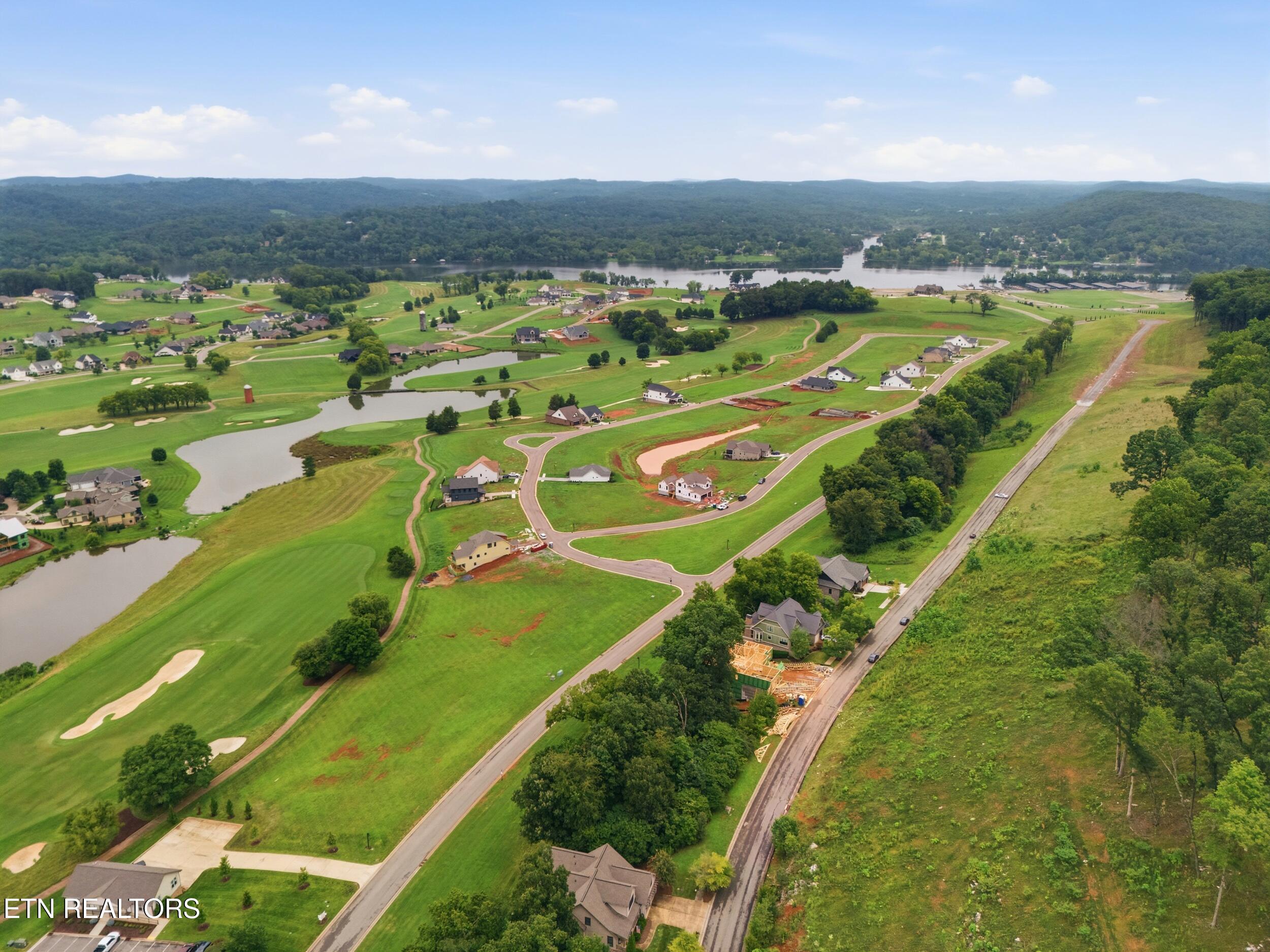 529 Black Cove Lane Loudon TN 37774