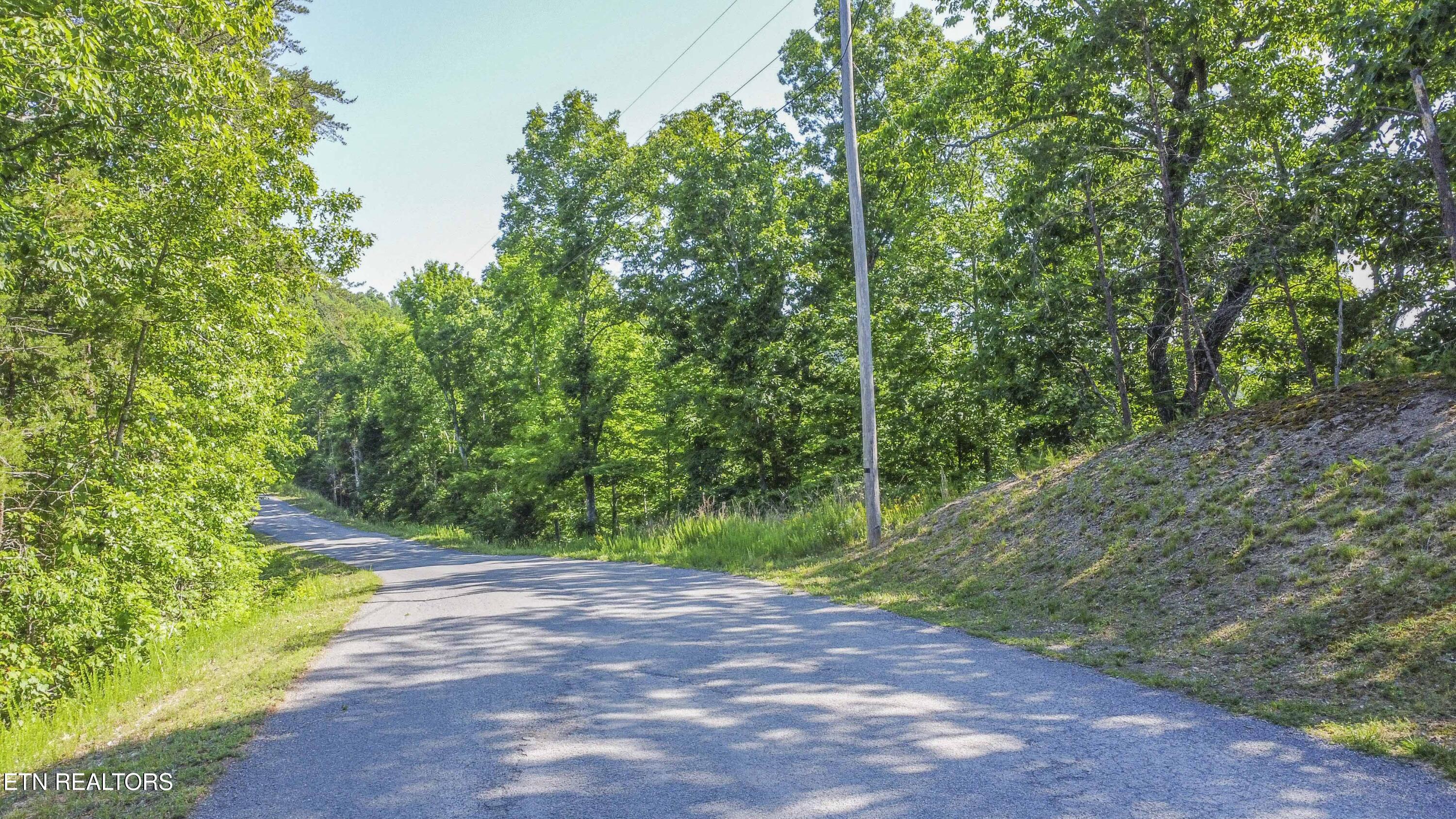 Ridgeland Drive Sharps Chapel TN 37866