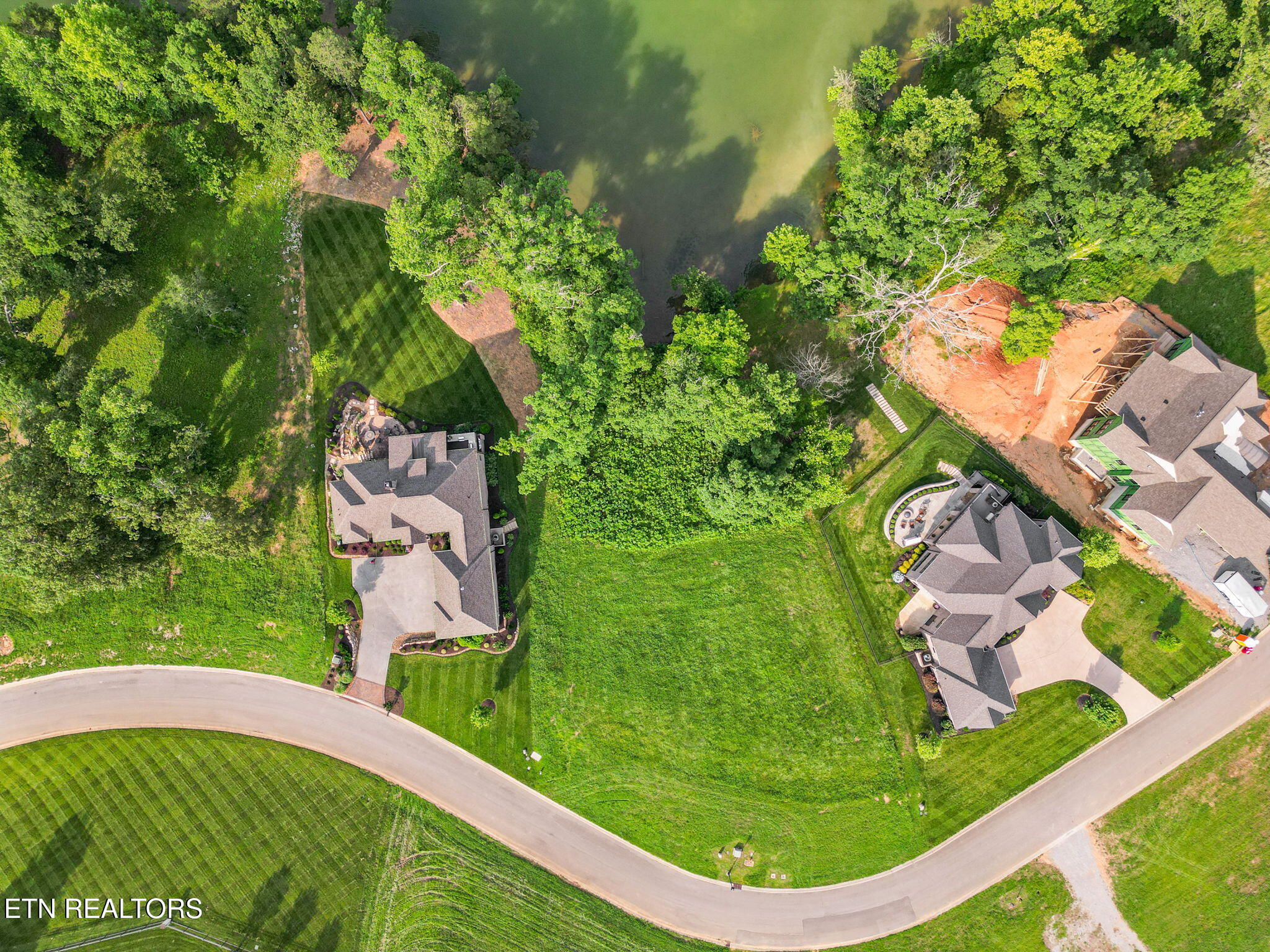 17394 Lighthouse Pointe Drive Lenoir City TN 37772
