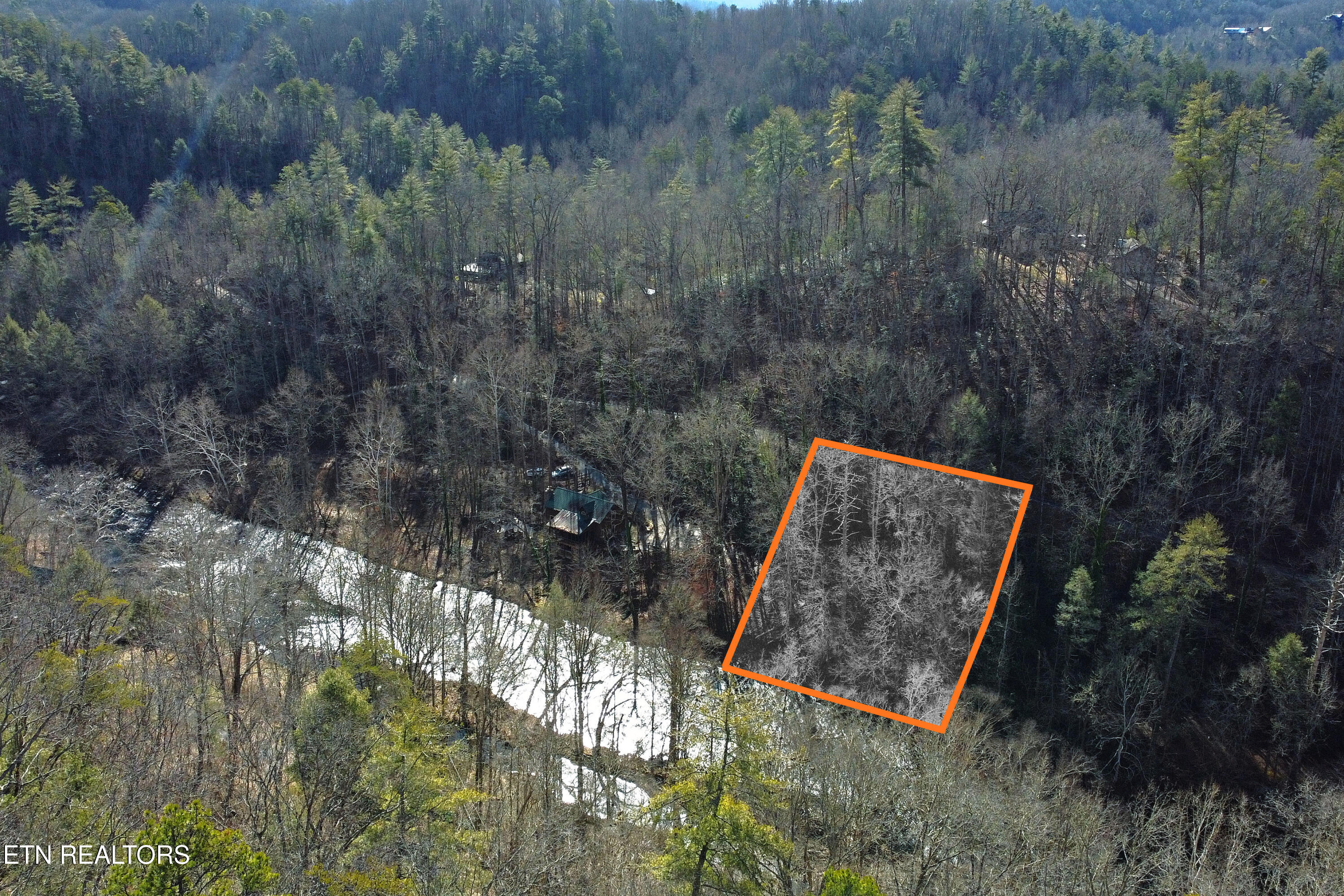 Twin Pines Way Sevierville TN 37876