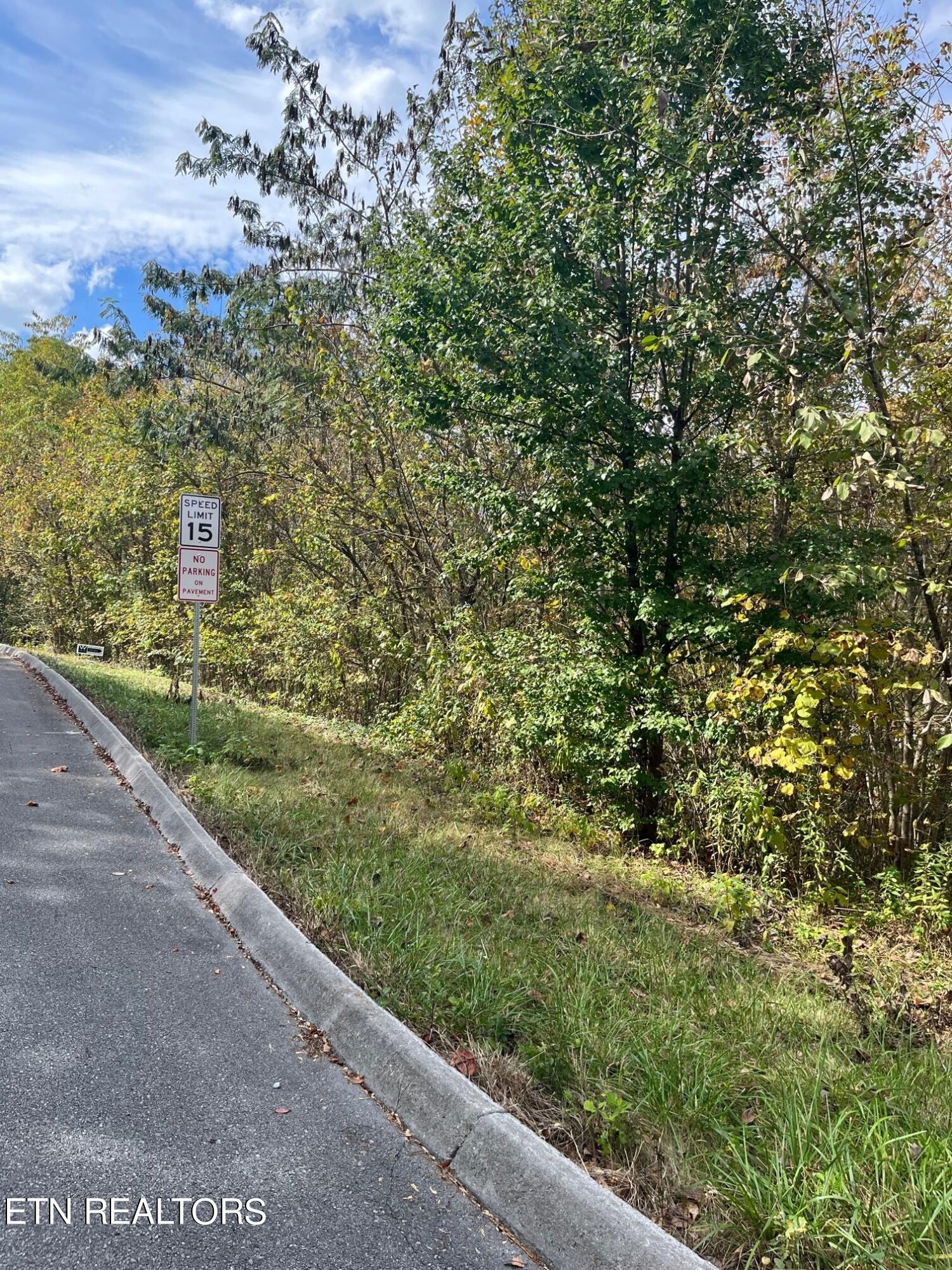 406 Hideaway Ridge Circle Sevierville TN 37862