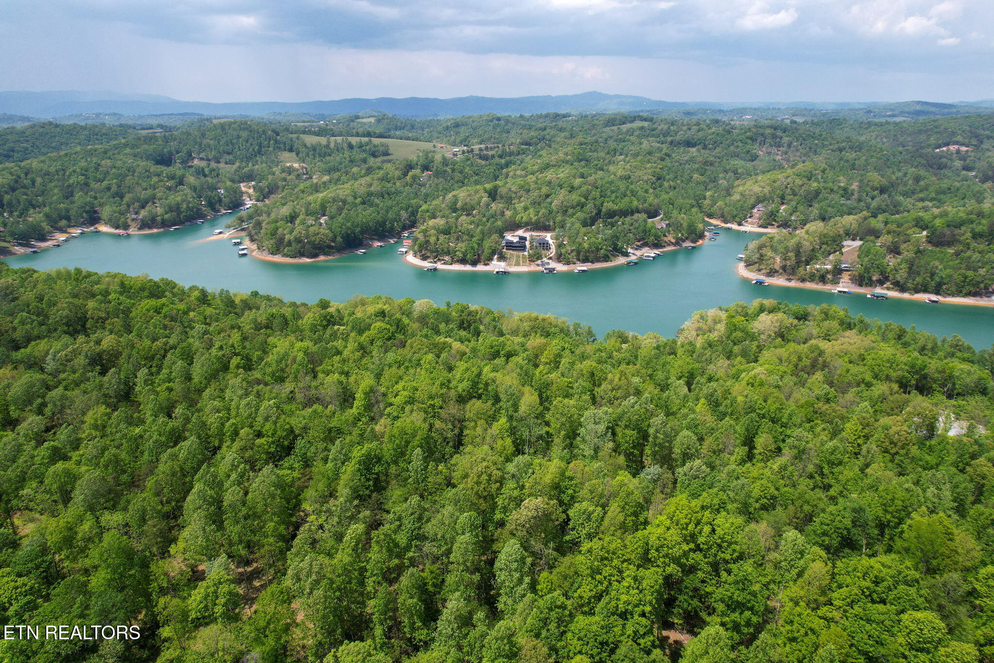 Cove Point Road Lafollette TN 37766