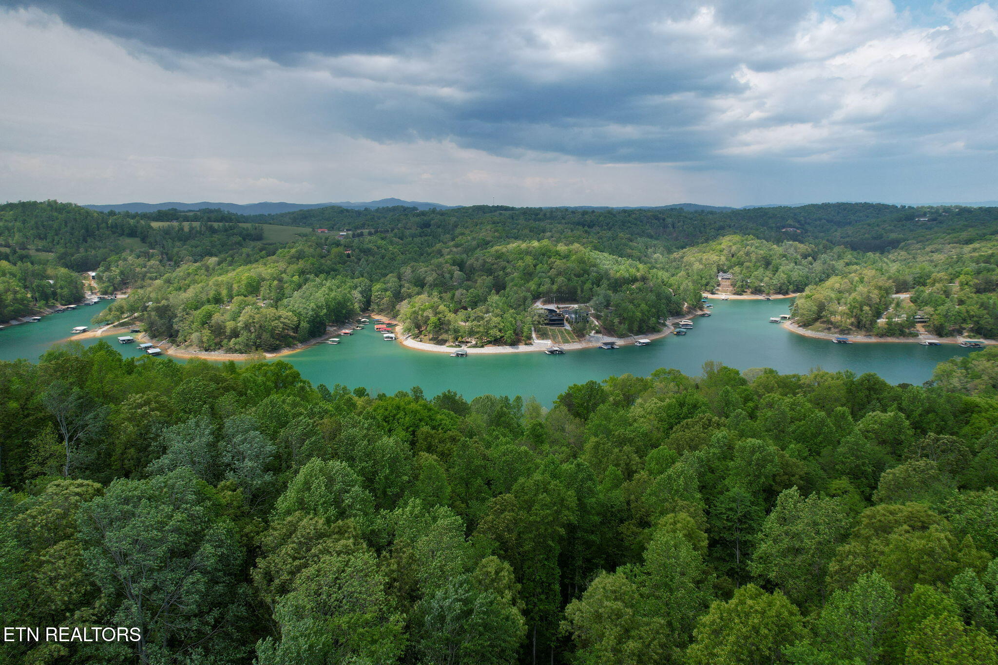 Cove Point Road Lafollette TN 37766