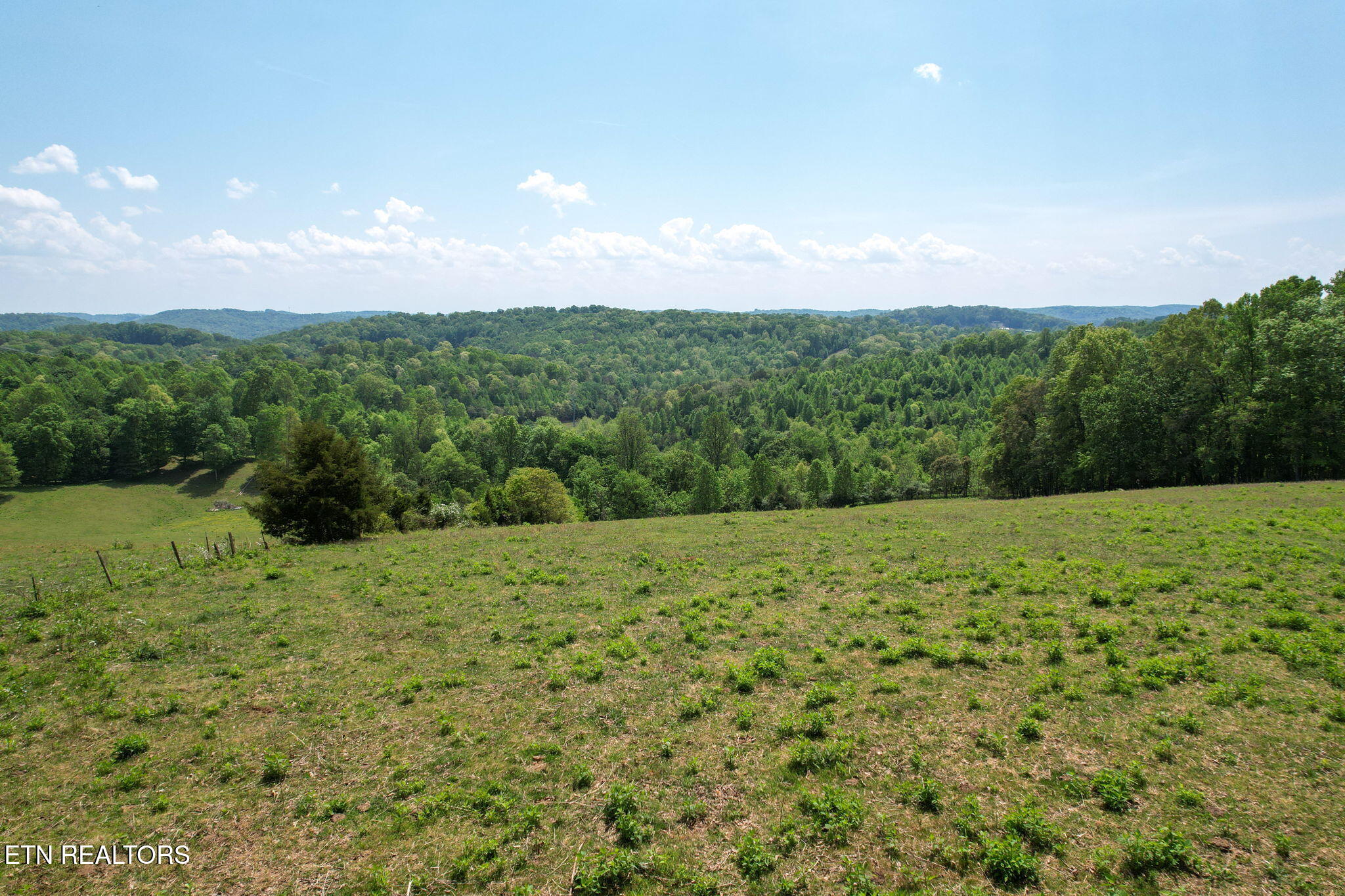 Cove Point Road Lafollette TN 37766