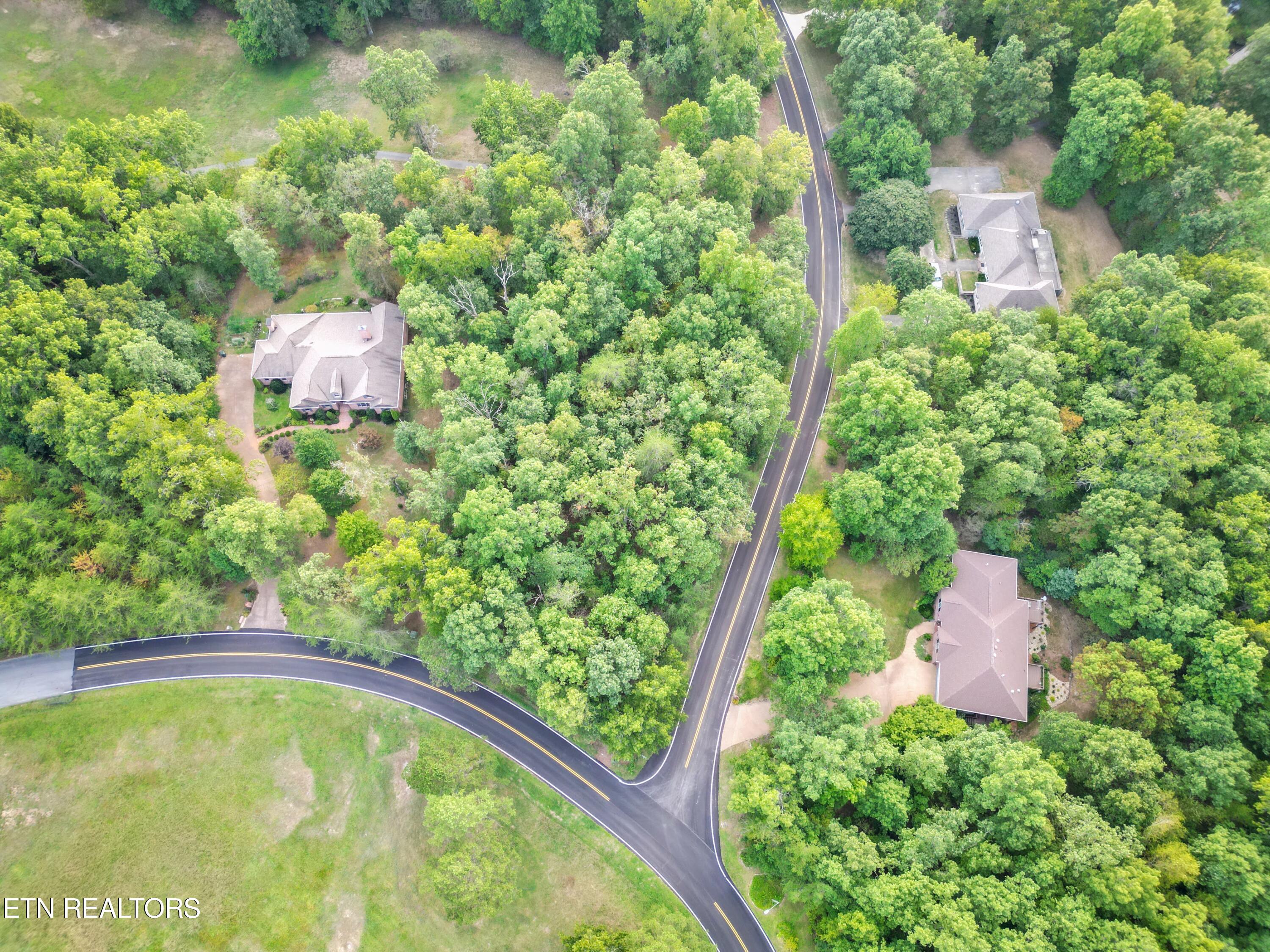 Tennessee Avenue Crossville TN 38555