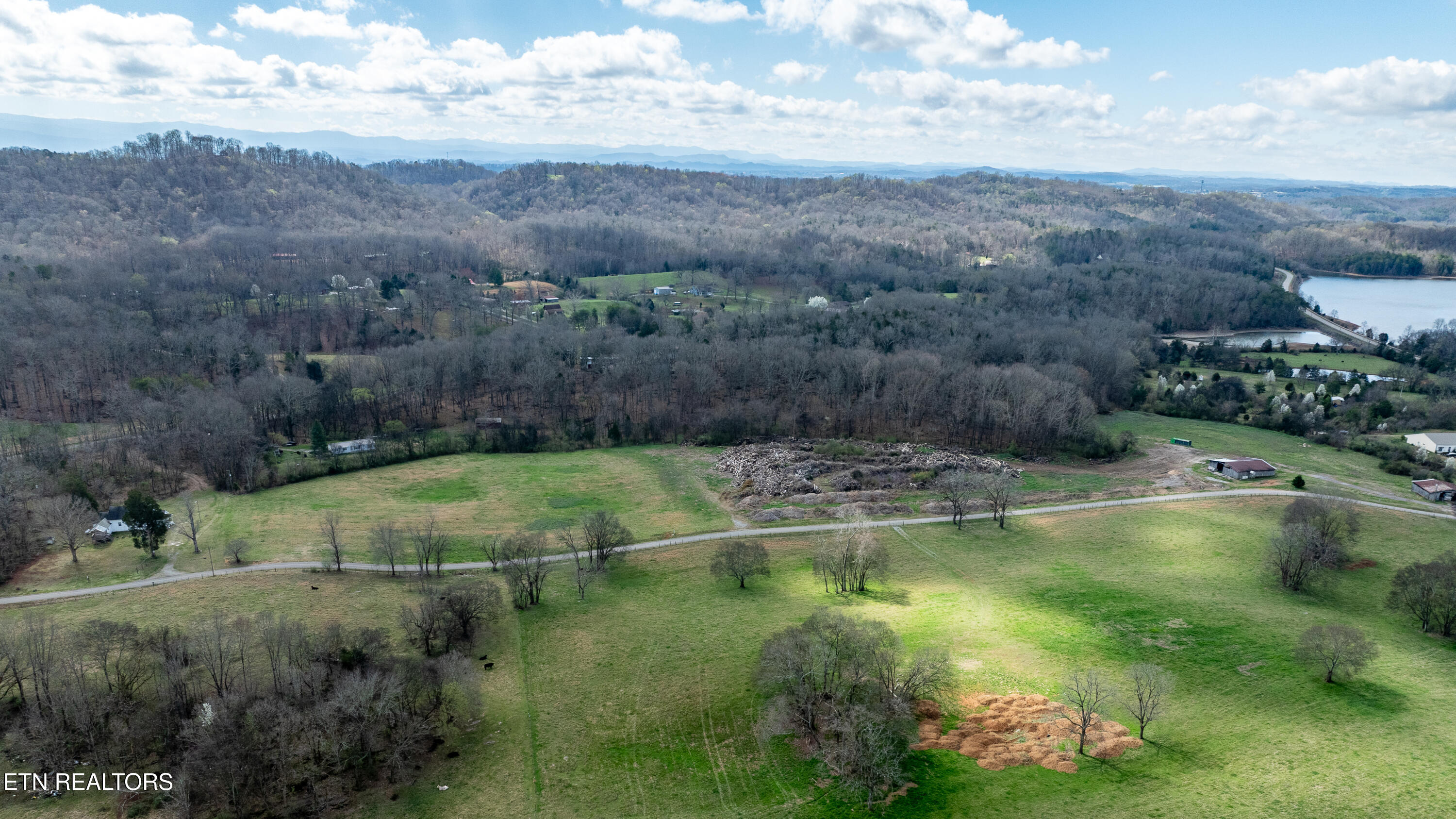 600 Bellview (16.93 Acres) Road Greenback TN 37742