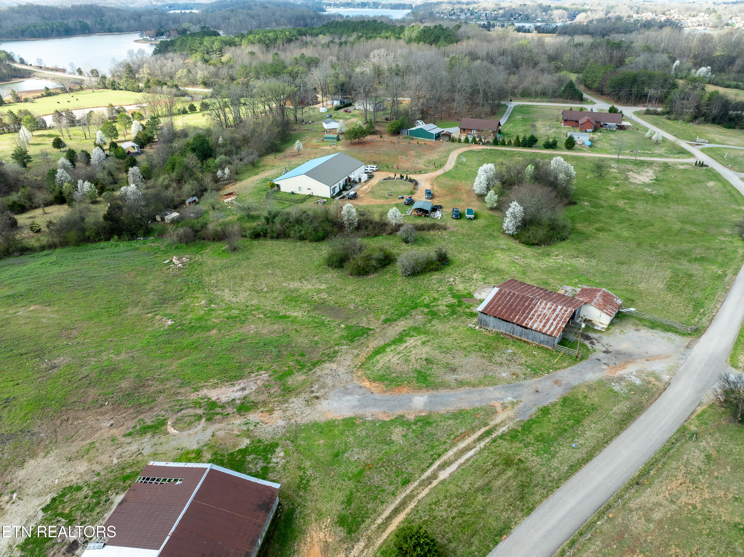 600 Bellview (16.93 Acres) Road Greenback TN 37742