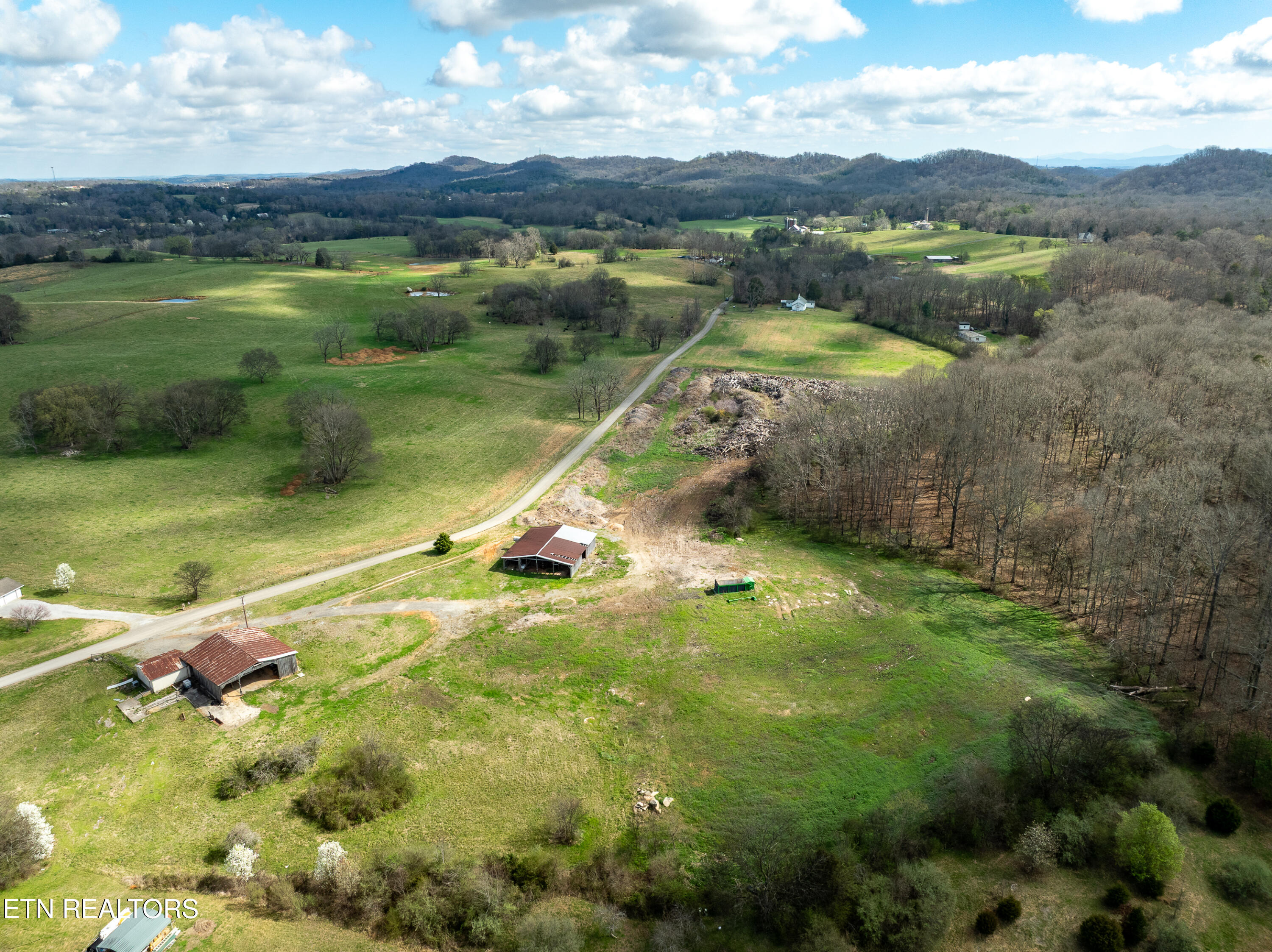600 Bellview (16.93 Acres) Road Greenback TN 37742