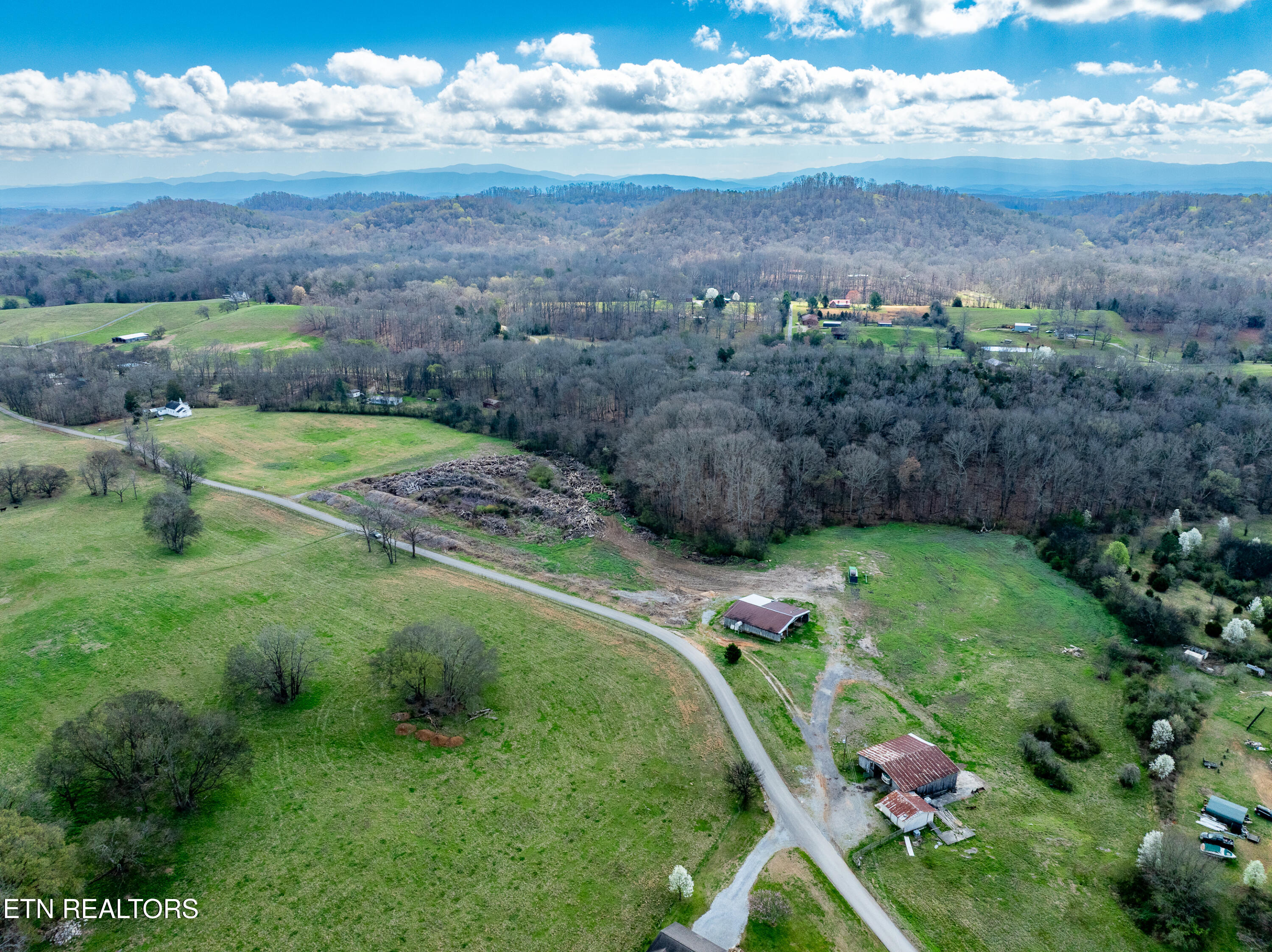 600 Bellview (16.93 Acres) Road Greenback TN 37742