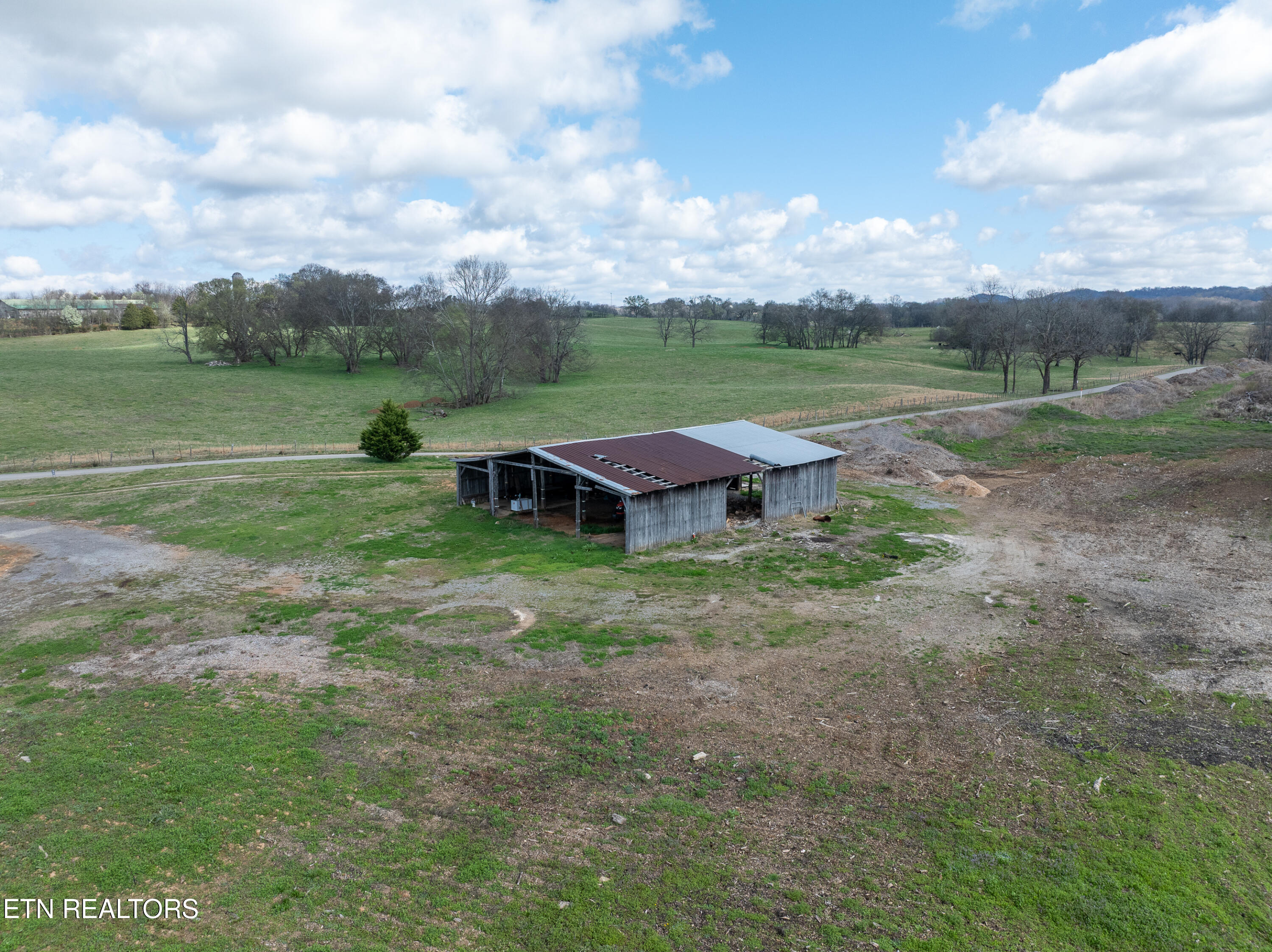 600 Bellview (16.93 Acres) Road Greenback TN 37742
