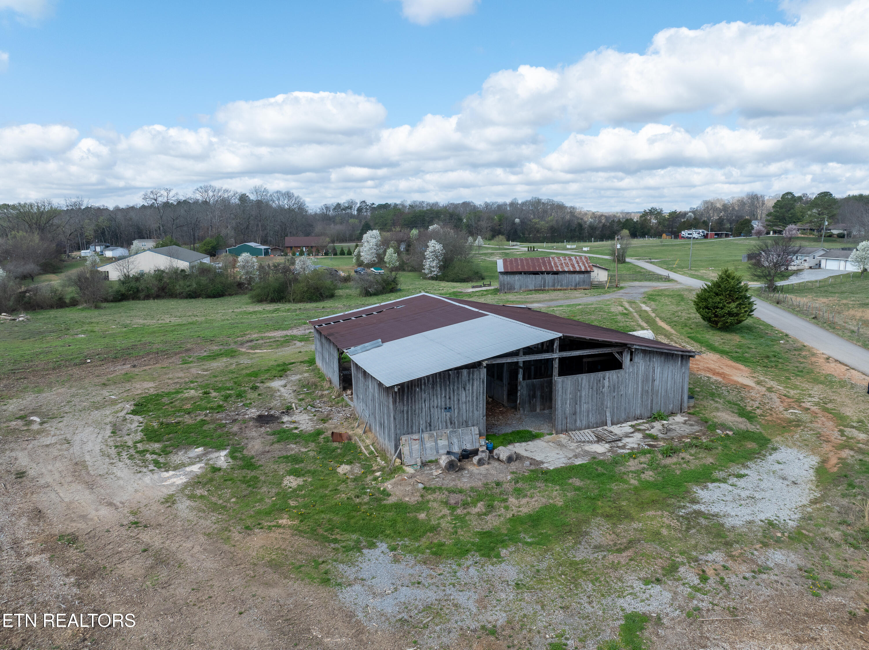 600 Bellview (16.93 Acres) Road Greenback TN 37742