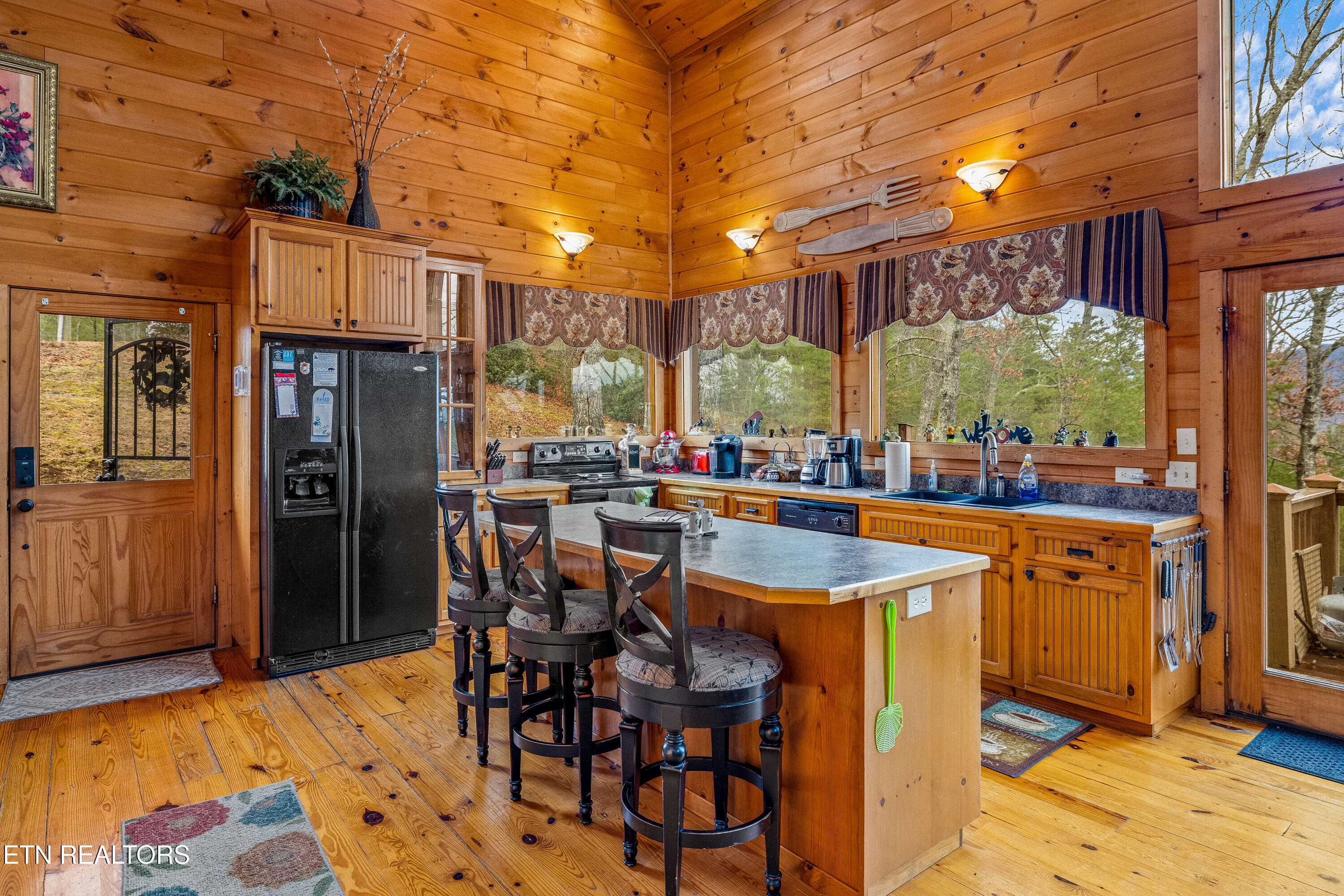 Twin Oak Mountain Lane Townsend TN 37882