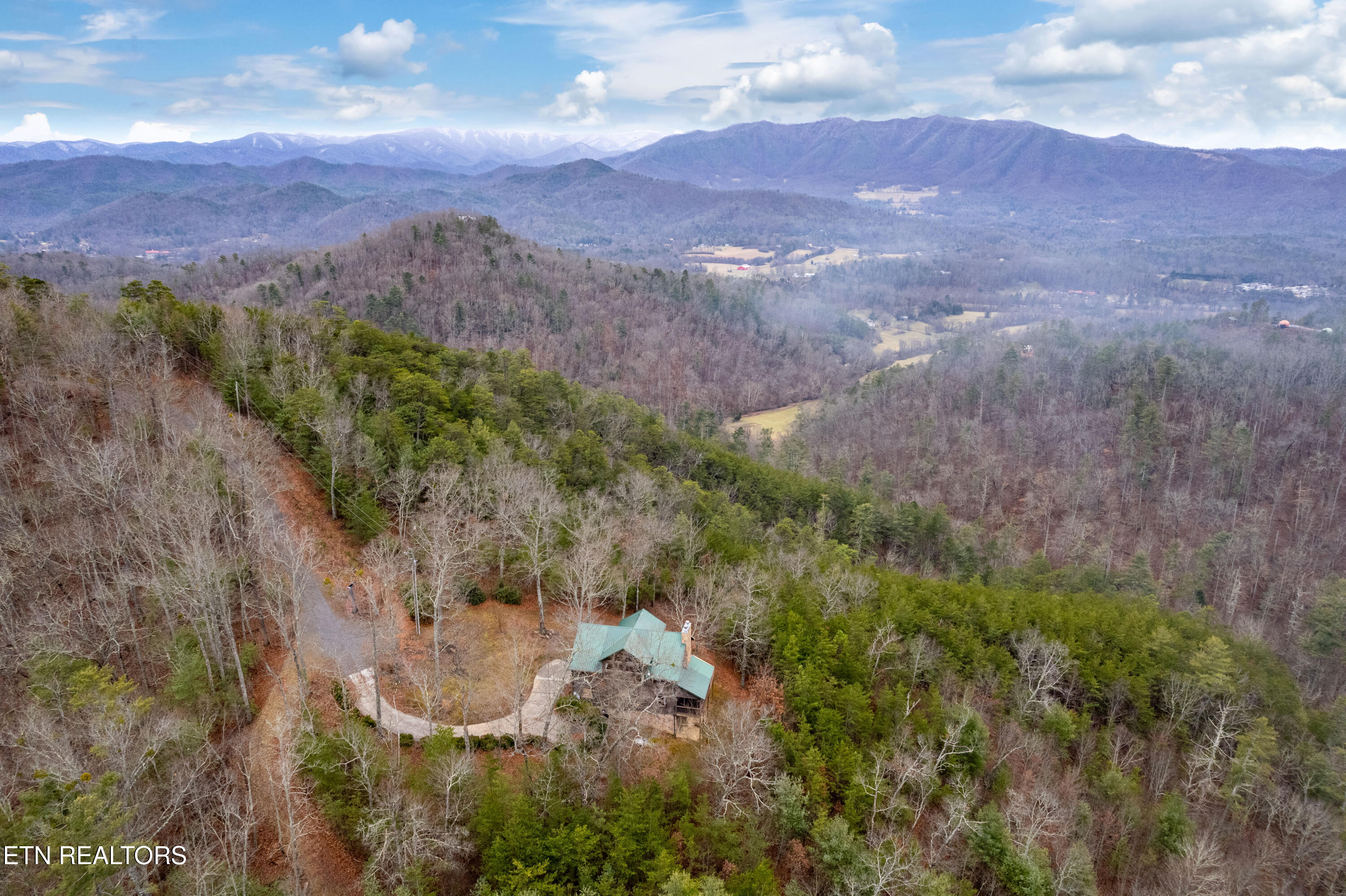 Twin Oak Mountain Lane Townsend TN 37882