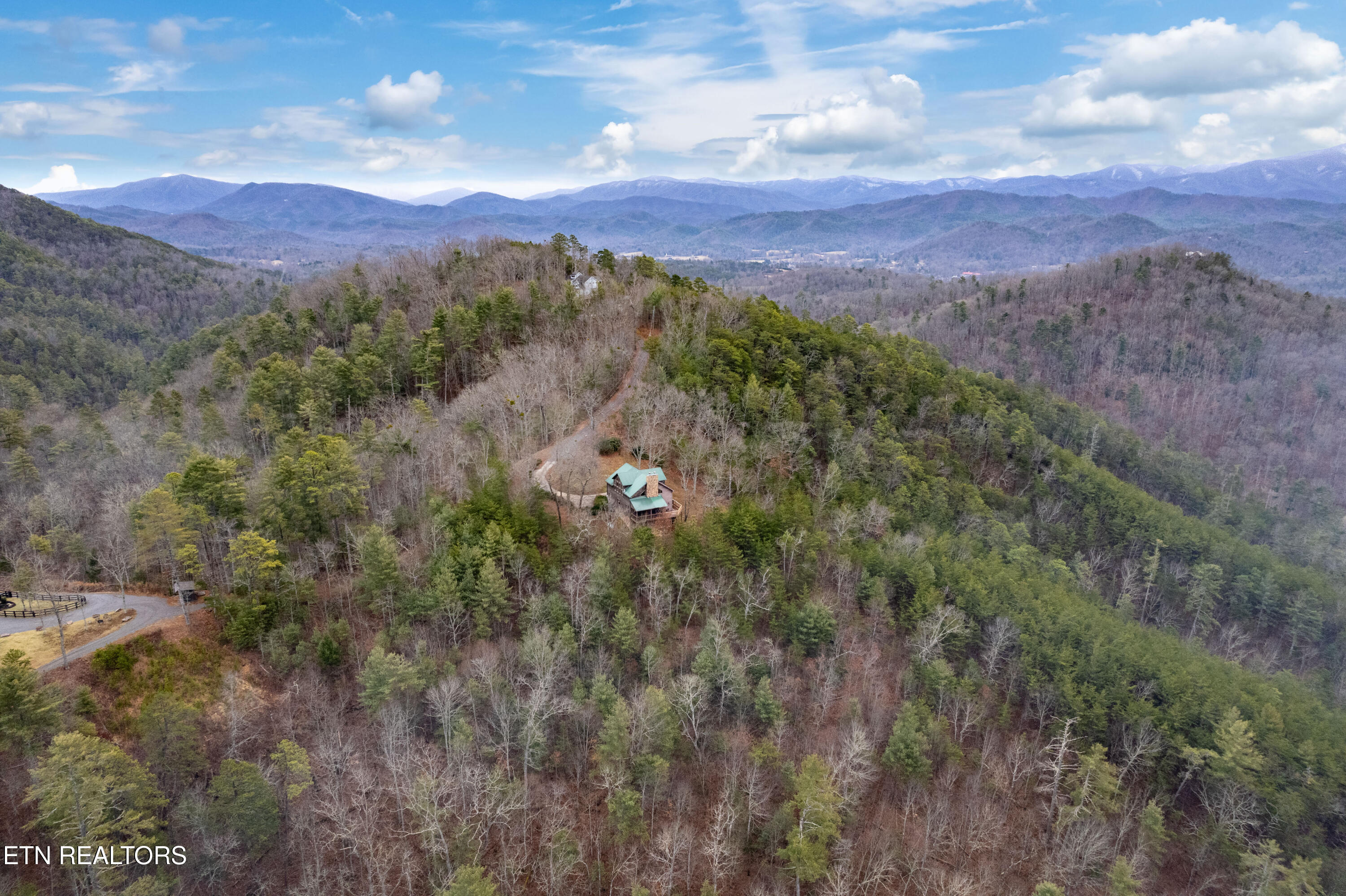 Twin Oak Mountain Lane Townsend TN 37882