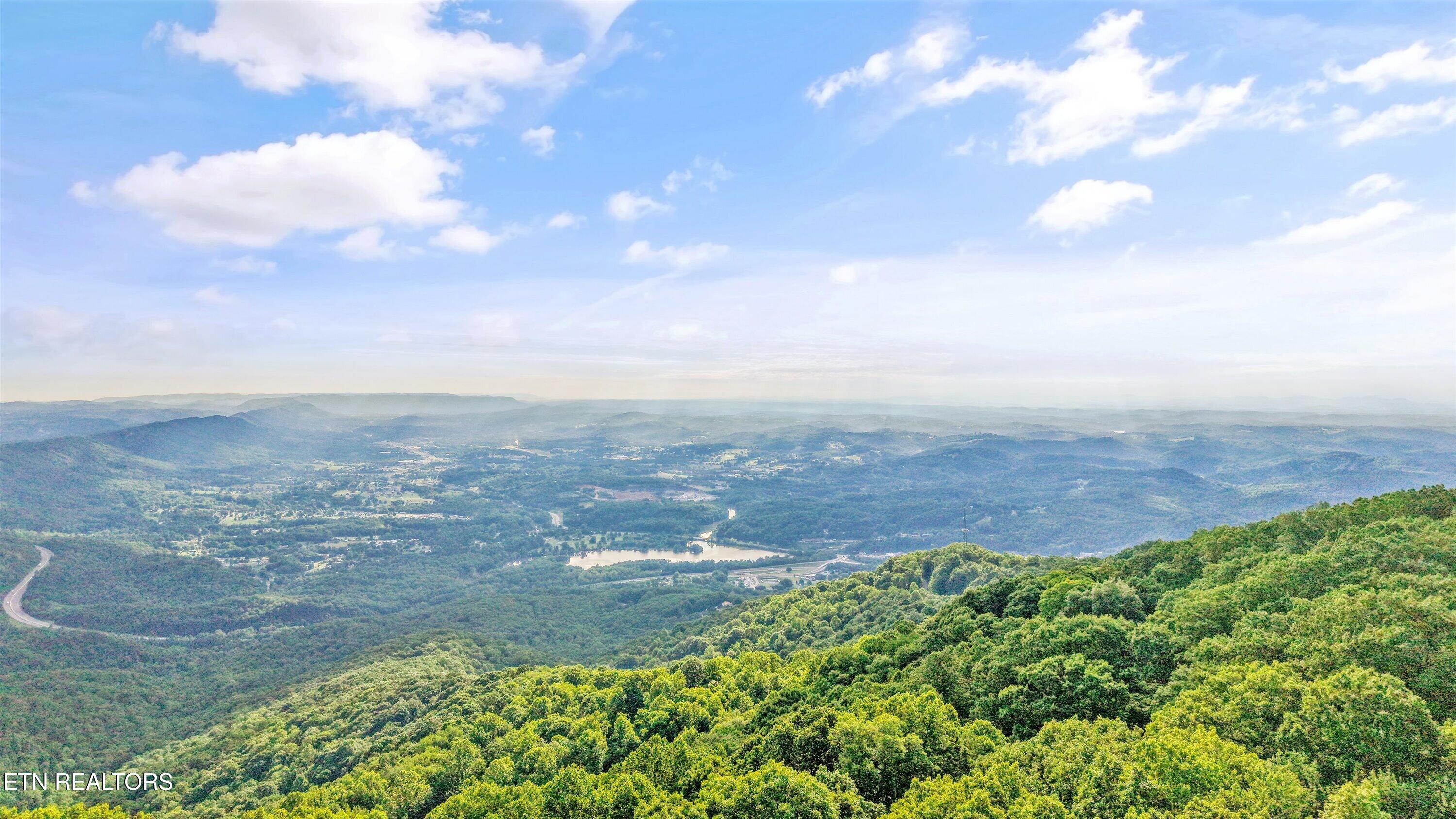 Mountain Road Caryville TN 37714
