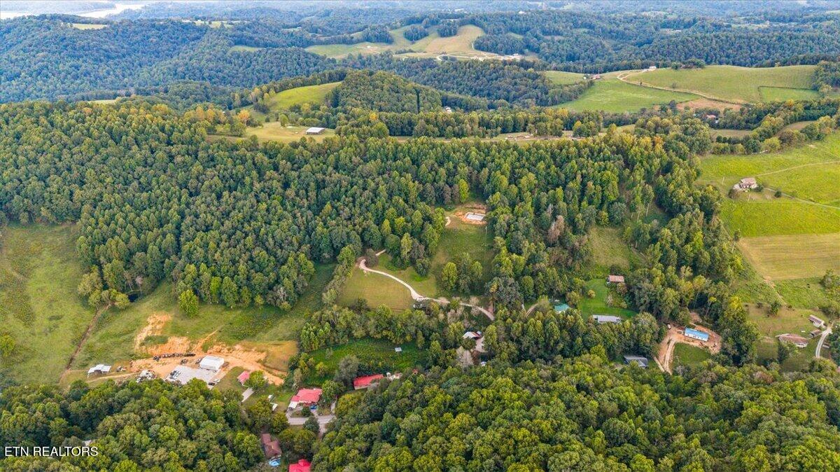 2938 Cedar Creek Road Lafollette TN 37766