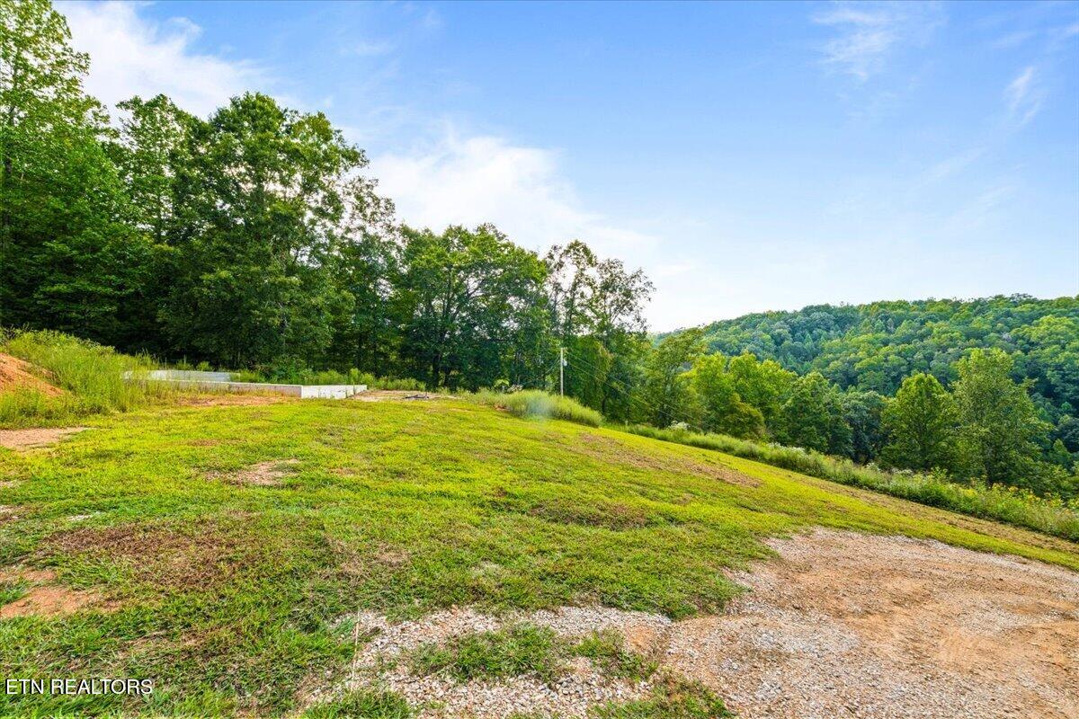 2938 Cedar Creek Road Lafollette TN 37766