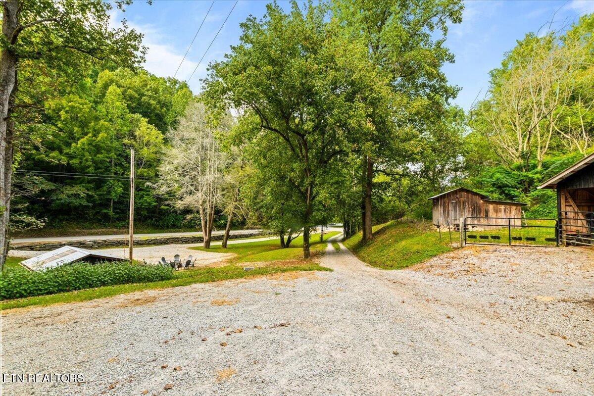 2938 Cedar Creek Road Lafollette TN 37766