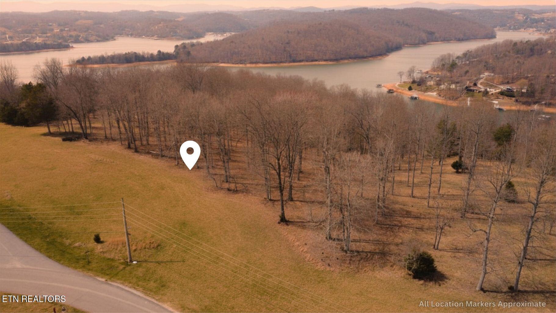 Deer Creek Path Lafollette TN 37766