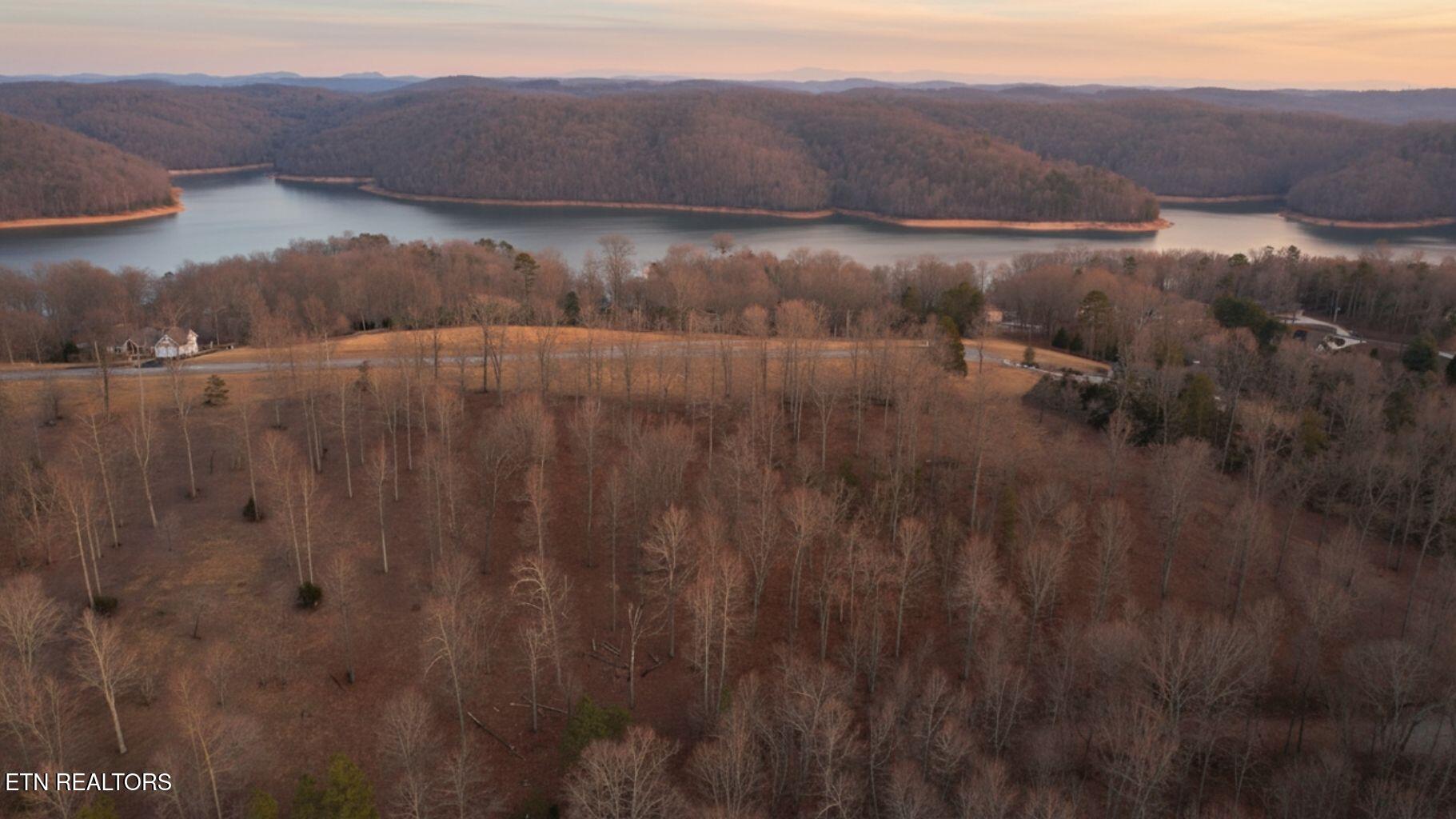 Deer Creek Path Lafollette TN 37766