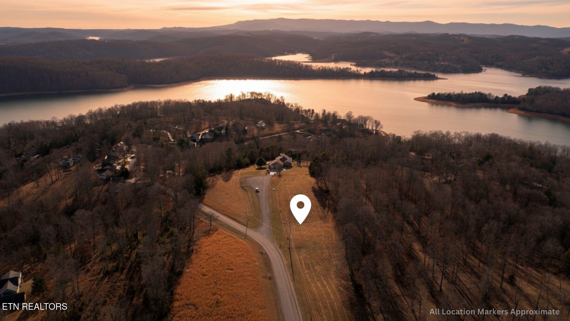 Deer Creek Path Lafollette TN 37766