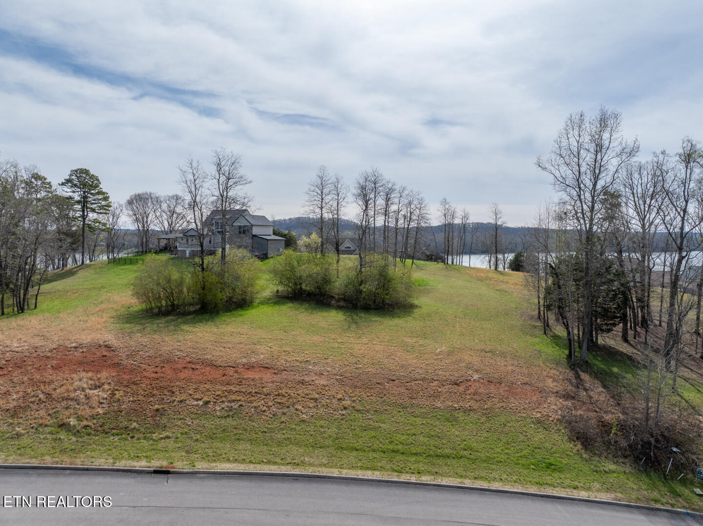 108 Docks Of The Bay Drive Harriman TN 37748