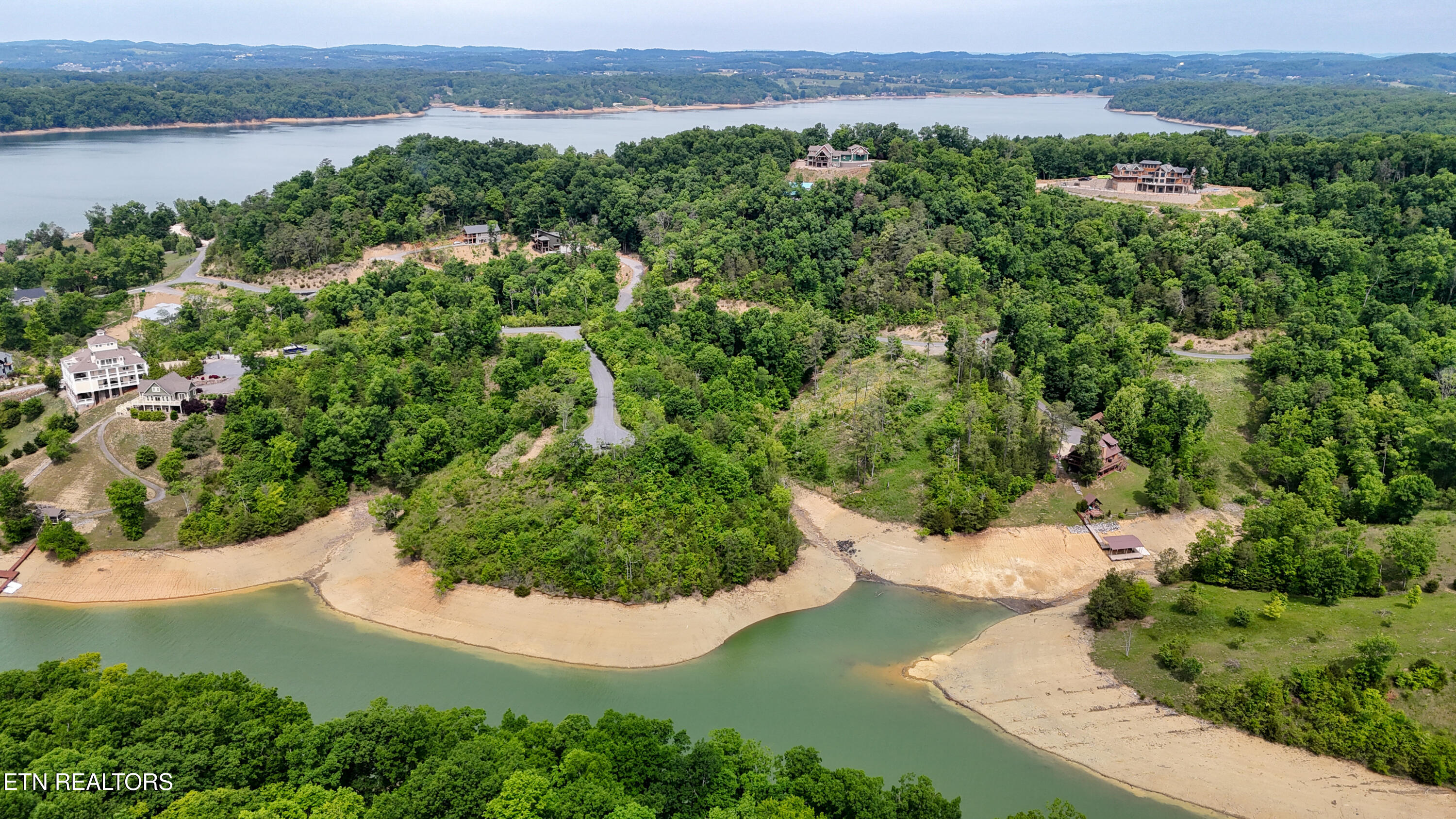 Lot 26 Stone Shr Way Dandridge TN 37725