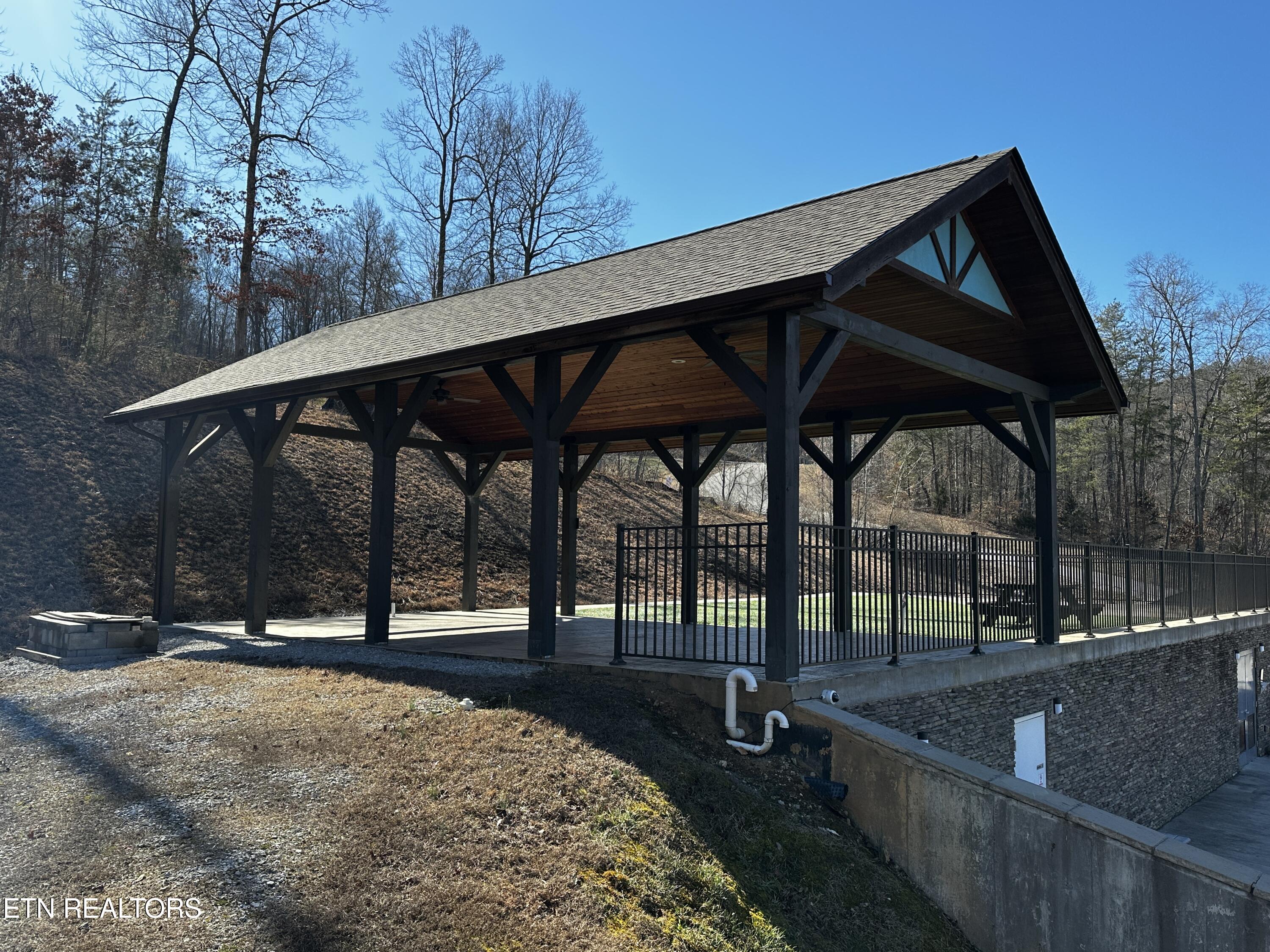 535 Prestige Ridge Lafollette TN 37766