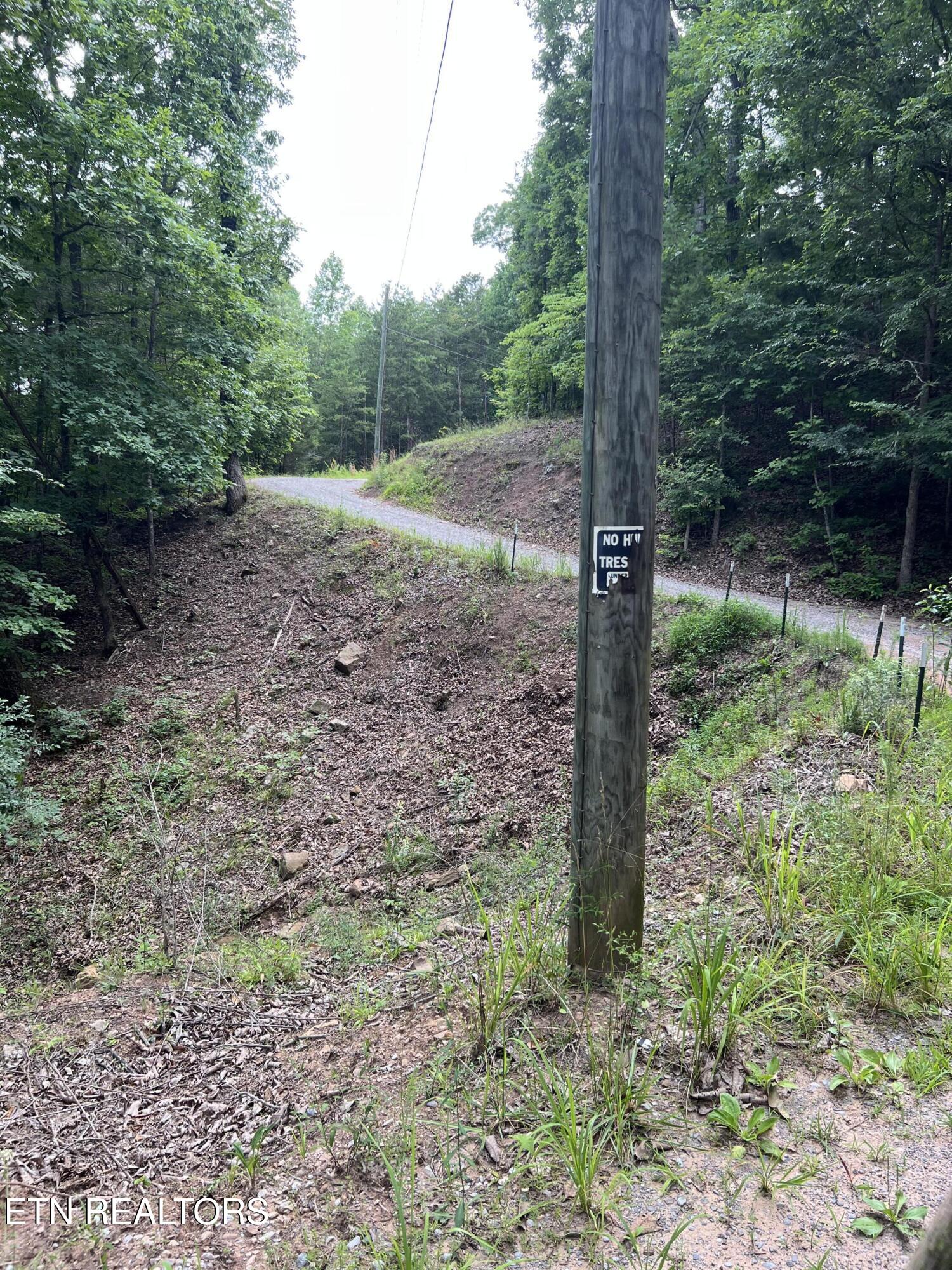 Three Point Road Vonore TN 37885