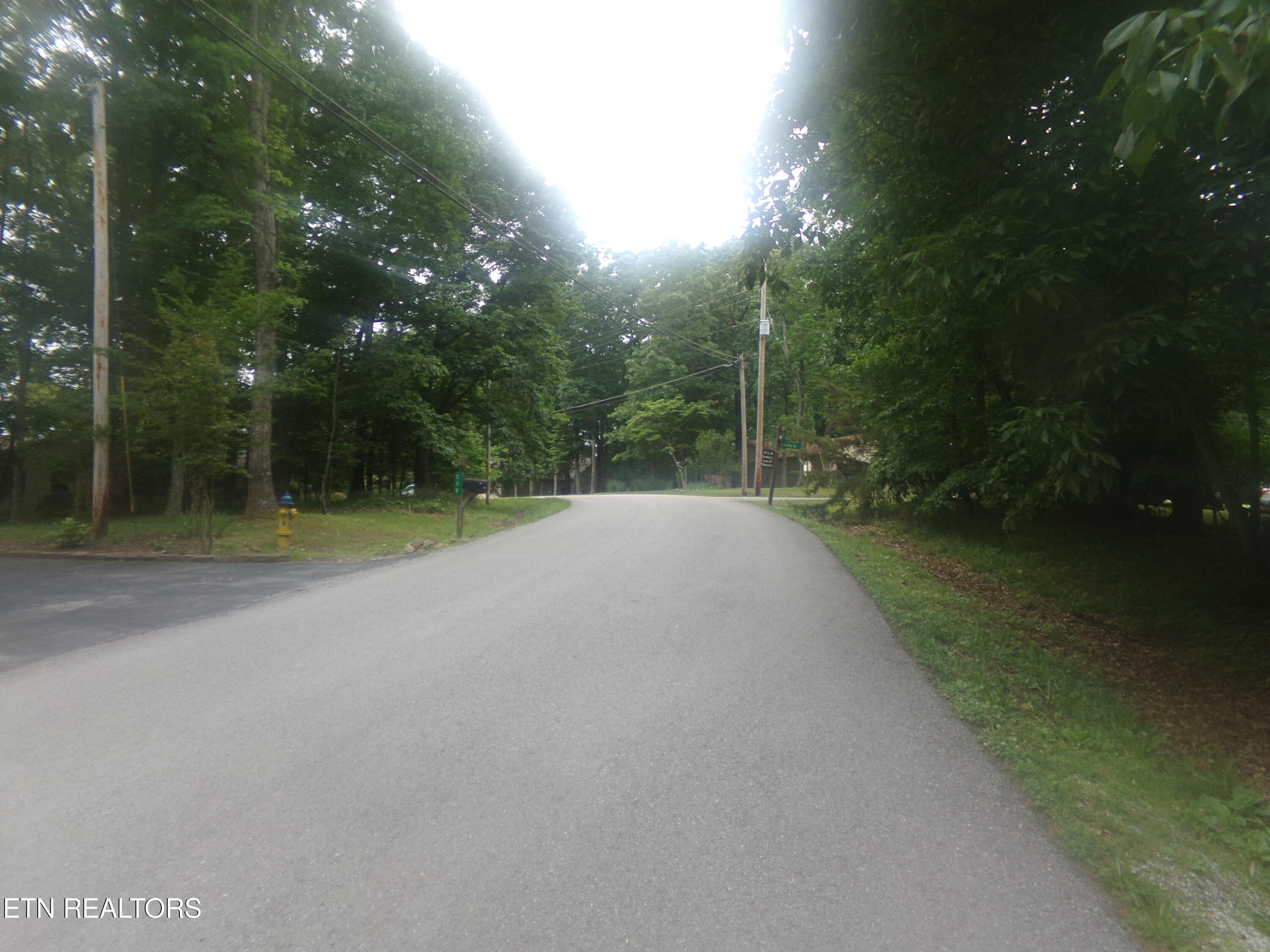 239 Amherst Lane Crossville TN 38558