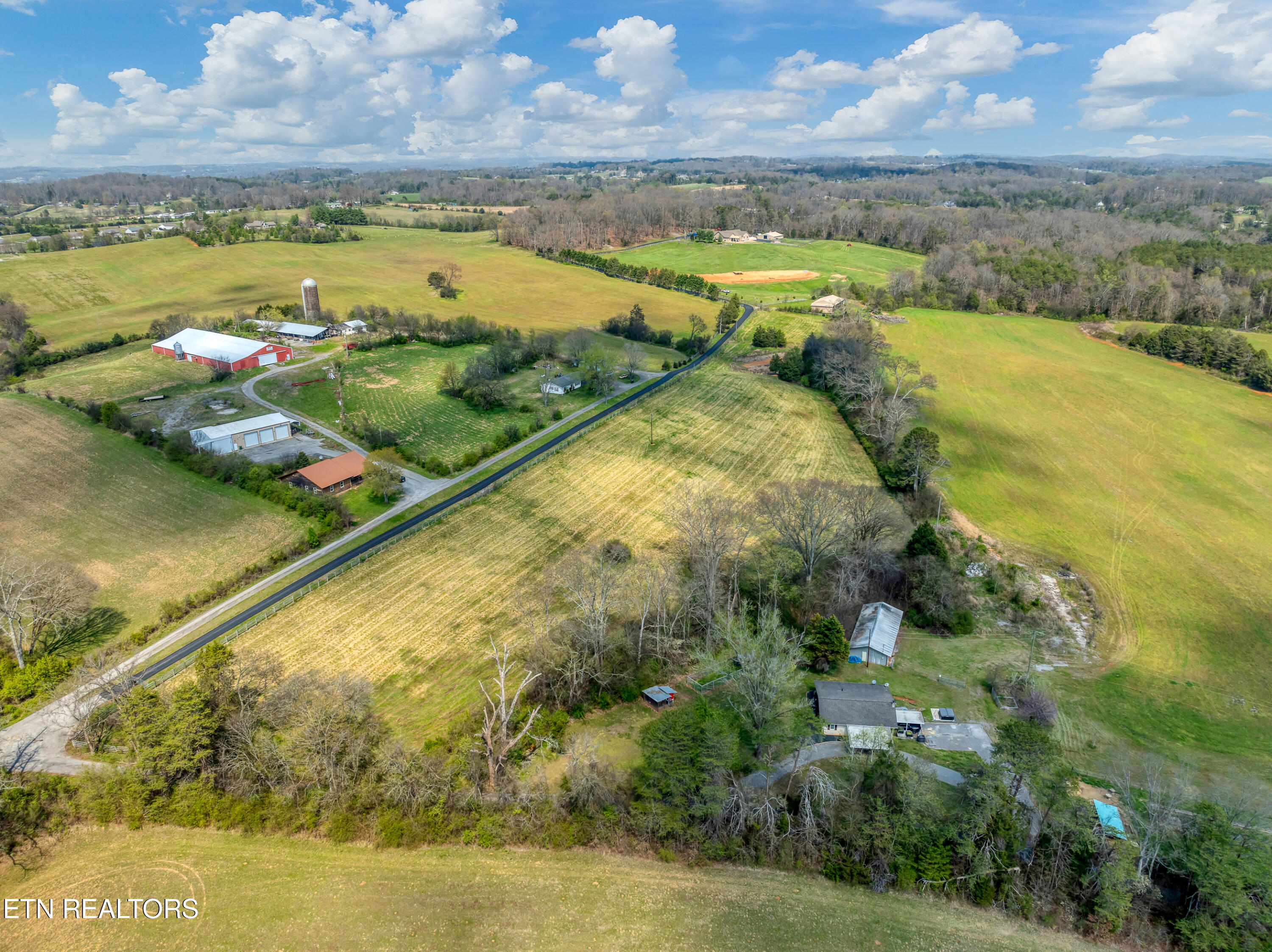 1220 Floyd Walker Road Maryville TN 37801