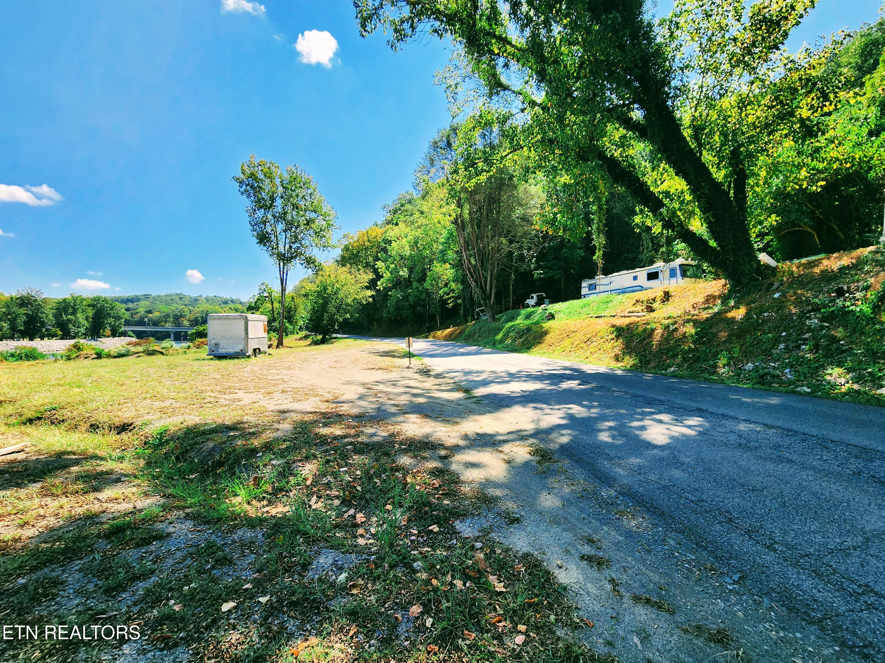 115 & 107 Riggs Chapel Road Harriman TN 37748