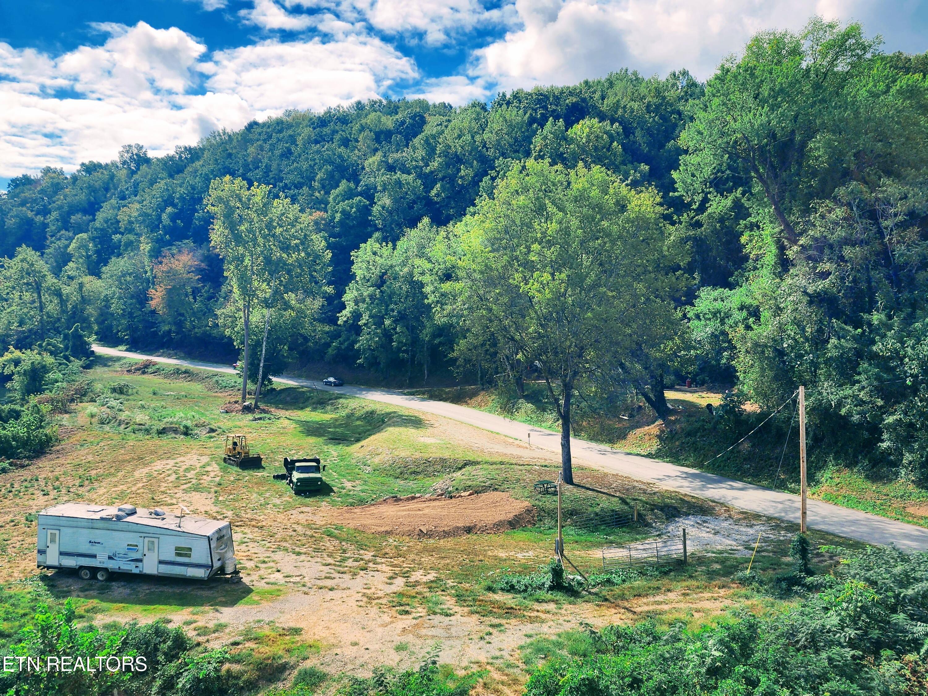 115 & 107 Riggs Chapel Road Harriman TN 37748