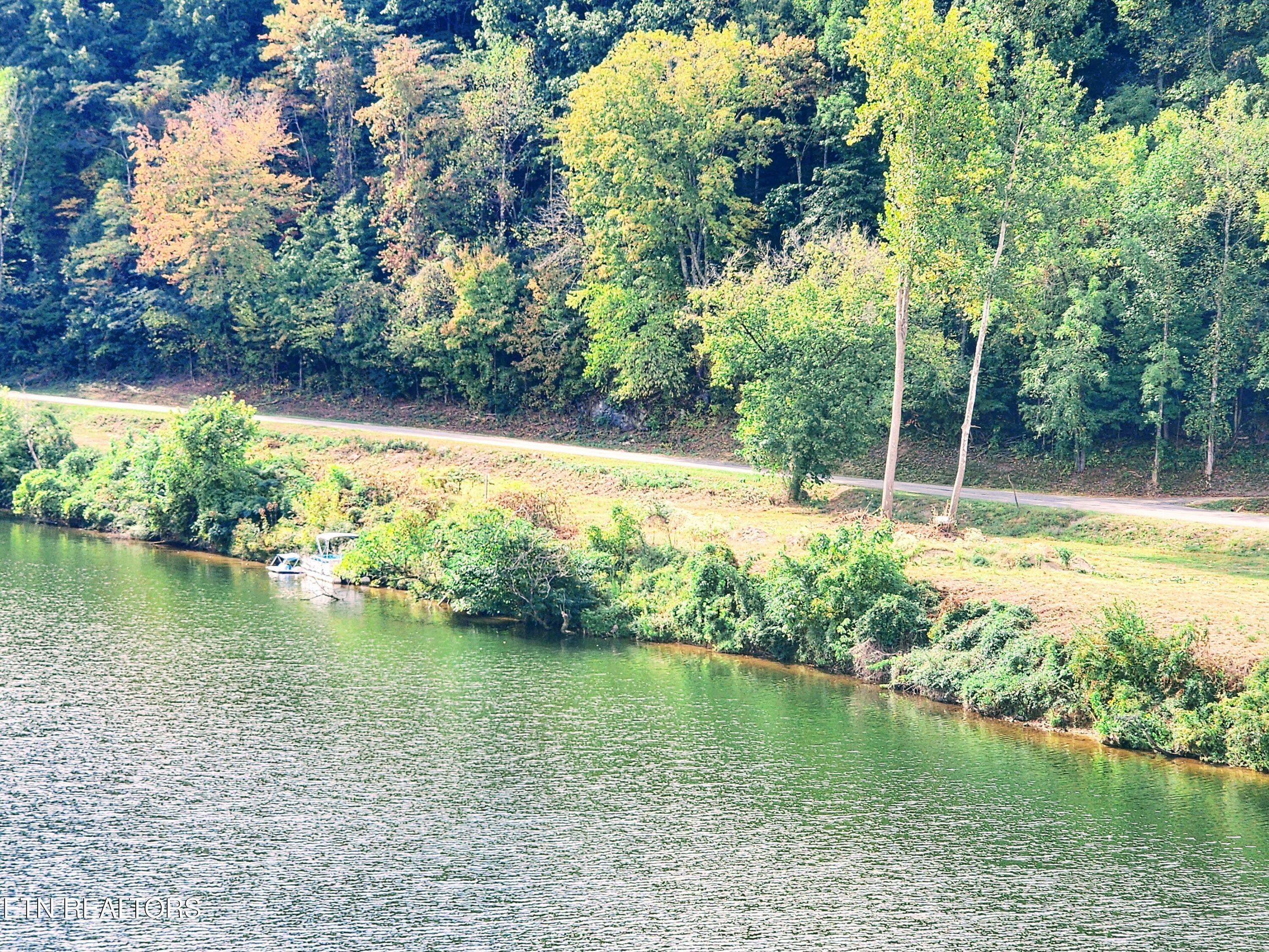 115 & 107 Riggs Chapel Road Harriman TN 37748