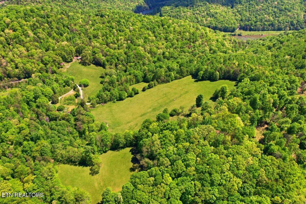 1279 Clinch River Road Tazewell TN 37879